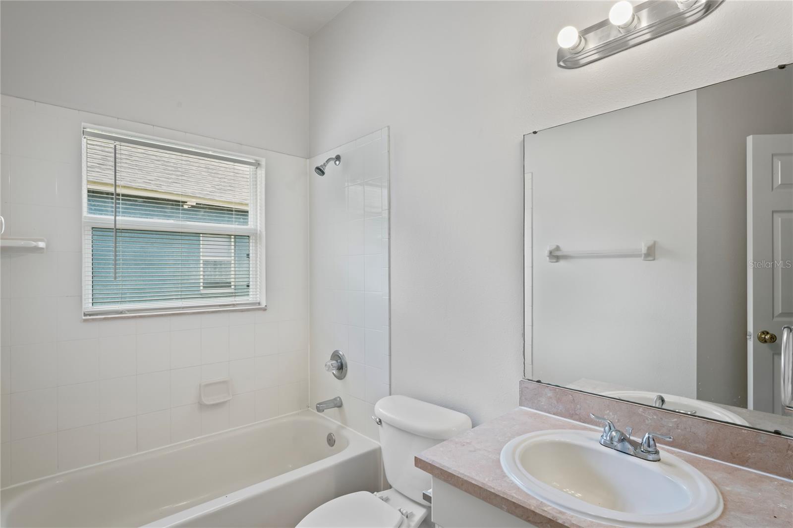 Image 17 of 27 For 16119 Bridgedale Drive