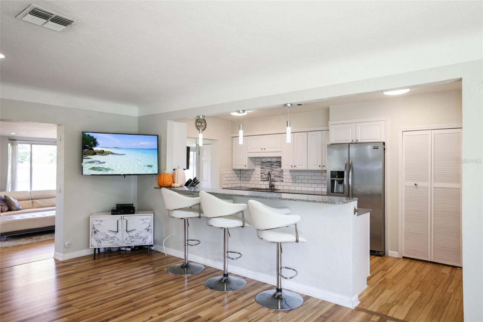 Image 16 of 41 For 6021 2nd Avenue N