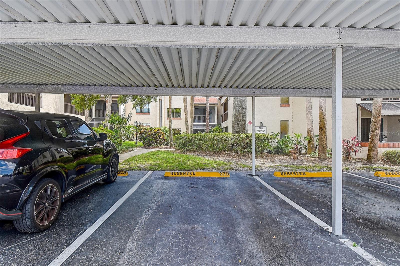 Image 32 of 43 For 2971 Estancia Boulevard 328