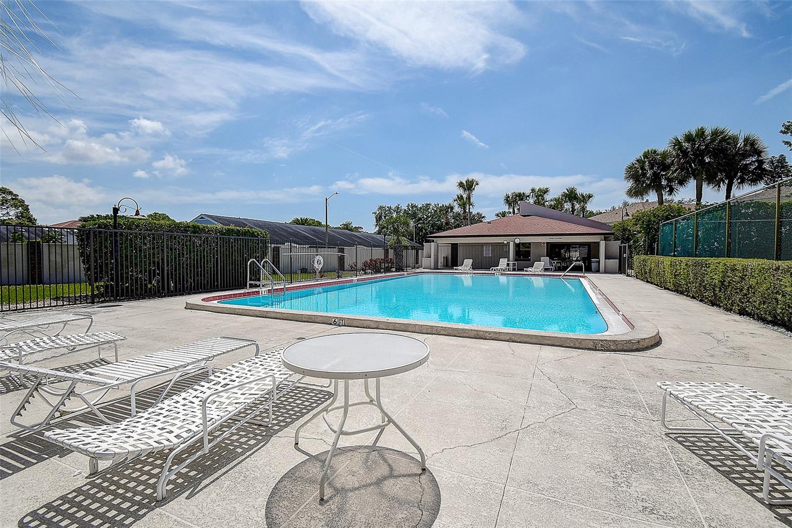 Image 36 of 43 For 2971 Estancia Boulevard 328