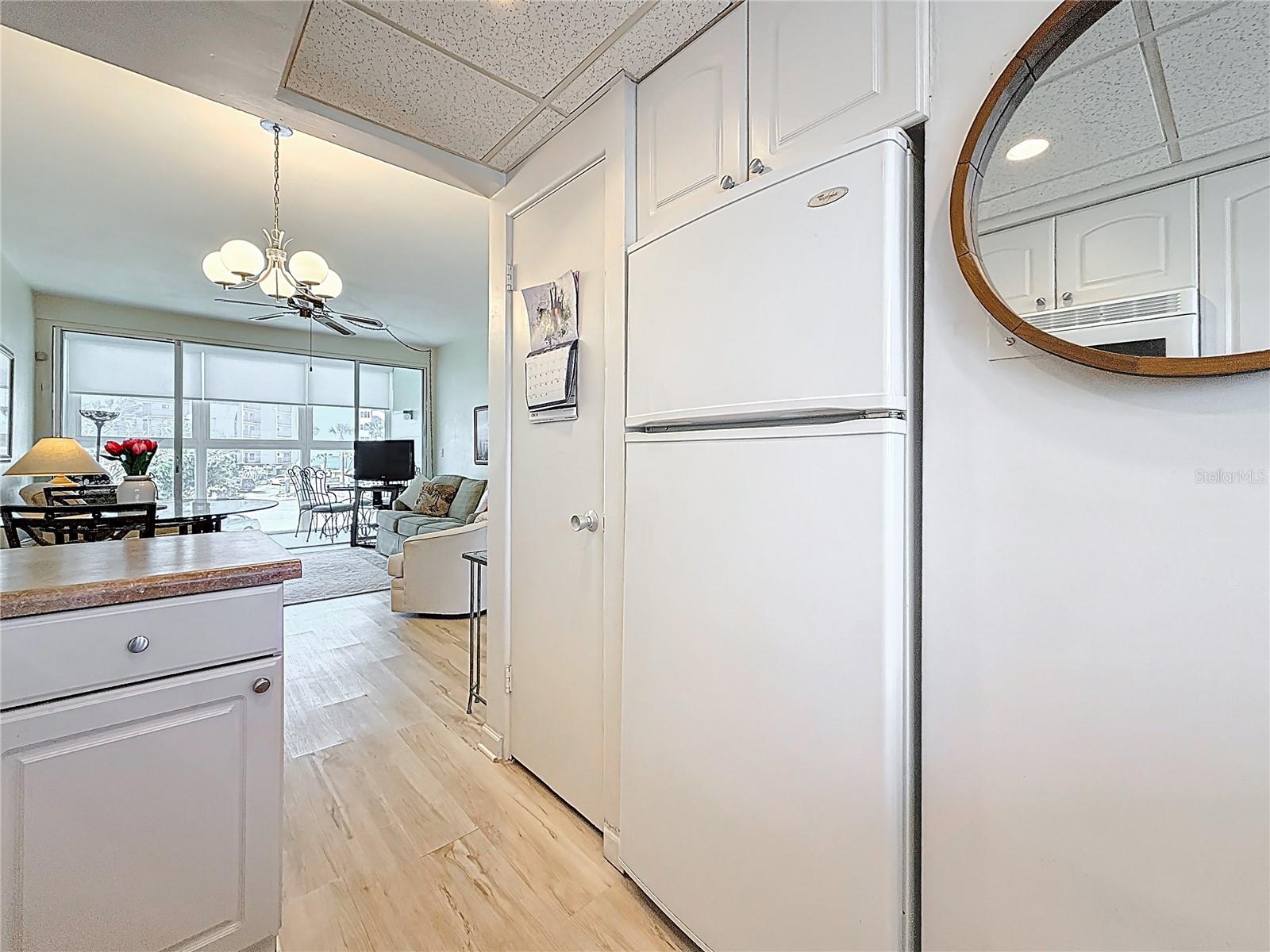 Image 11 of 36 For 7050 Sunset Way 22