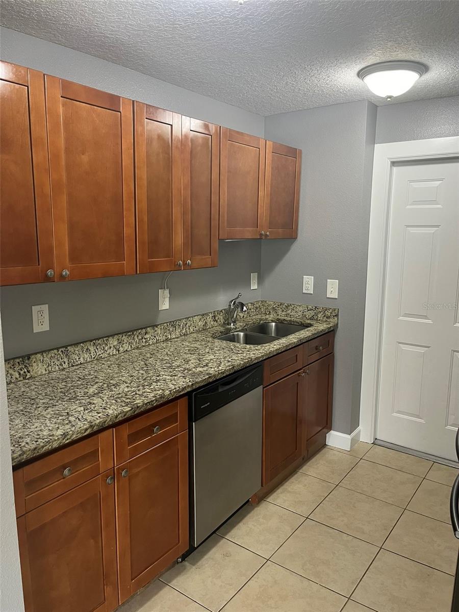 Image 5 of 23 For 5114 20th Street
