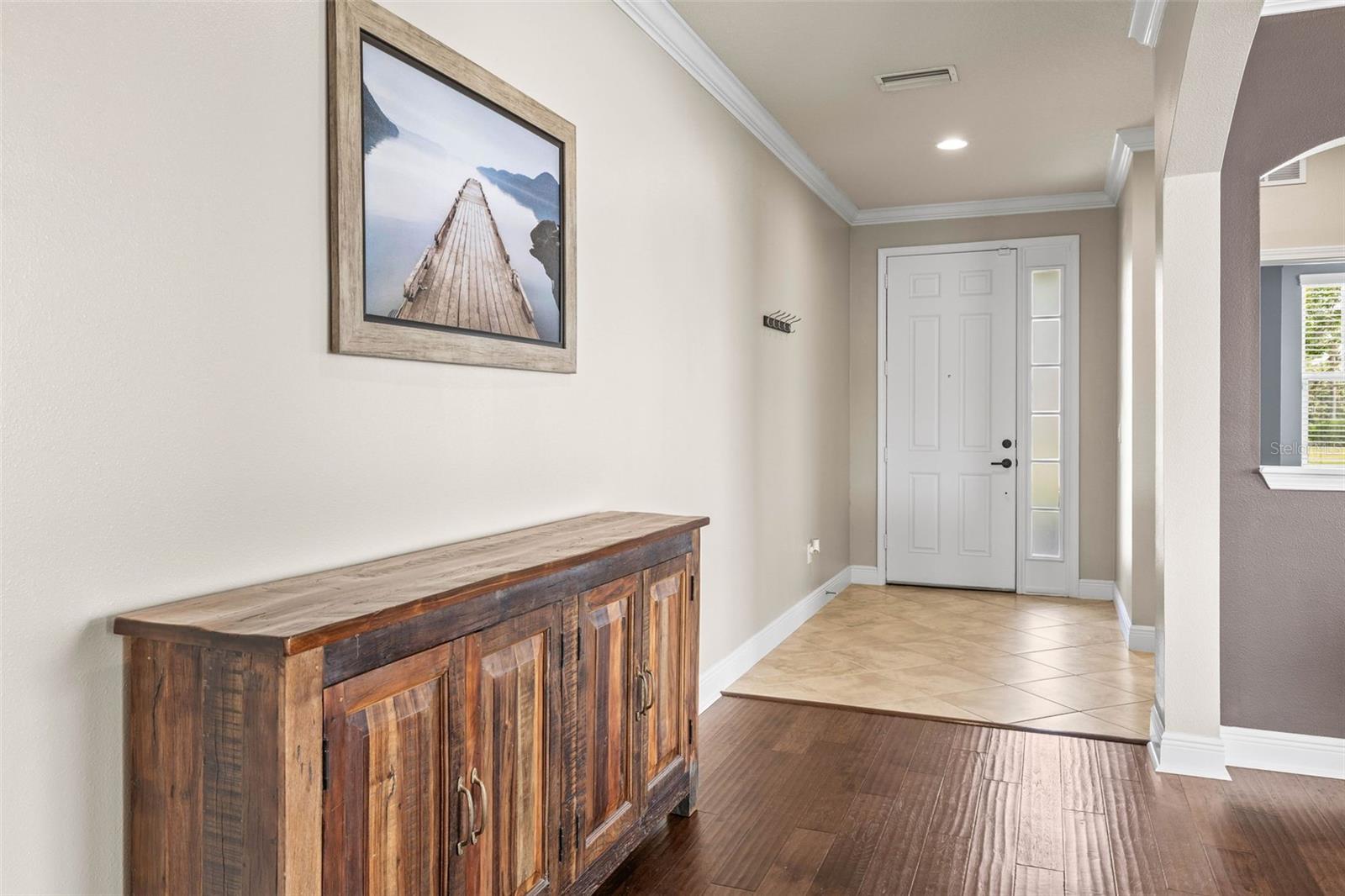 Image 6 of 57 For 3204 Mapleridge Drive