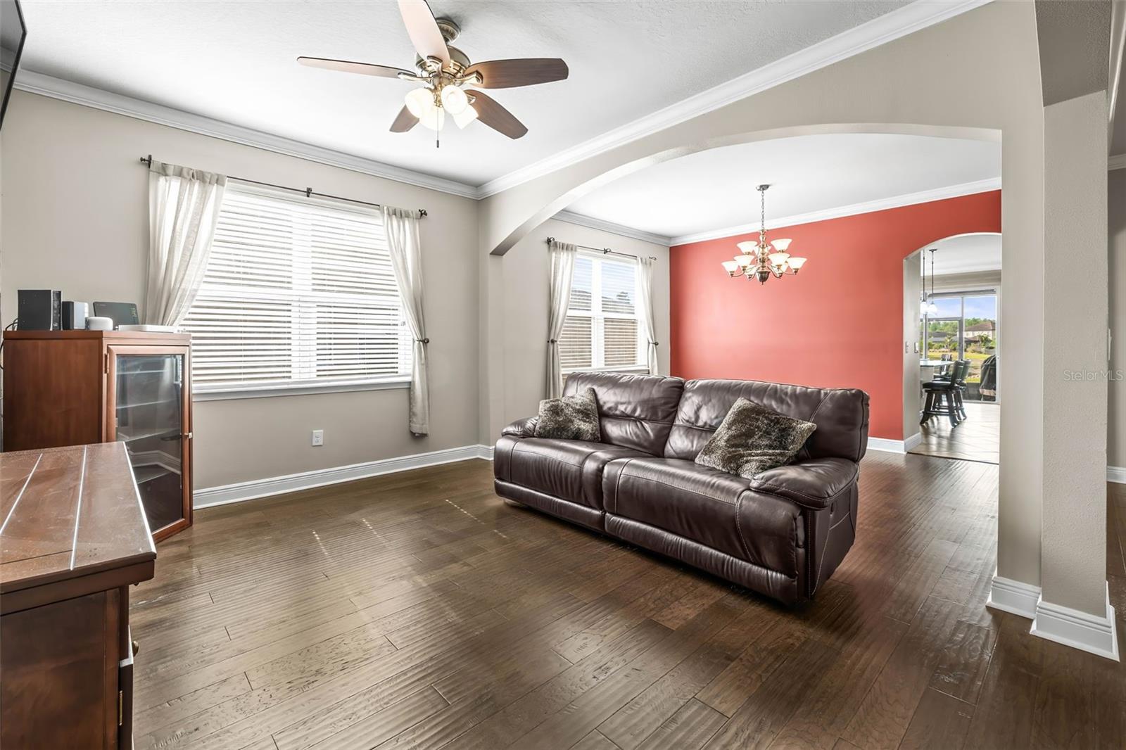 Image 7 of 57 For 3204 Mapleridge Drive