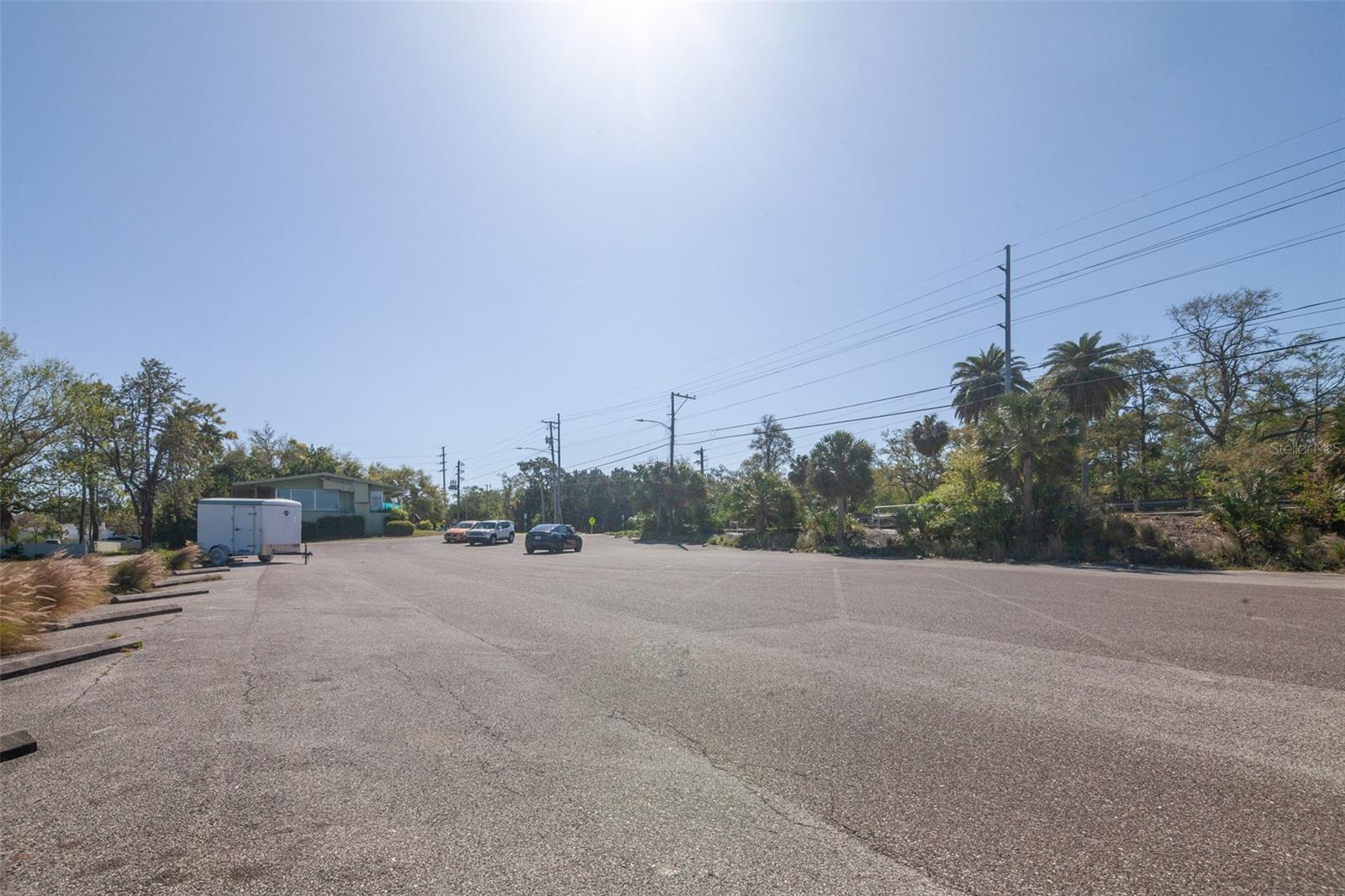 Listing photo id 2 for 1200 8th Avenue Sw 1