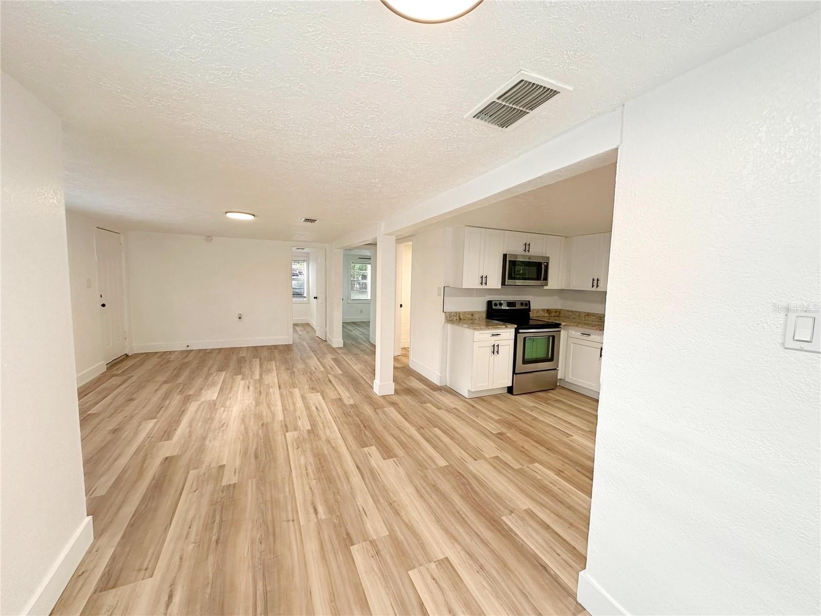 Image 8 of 10 For 6602 11th Street