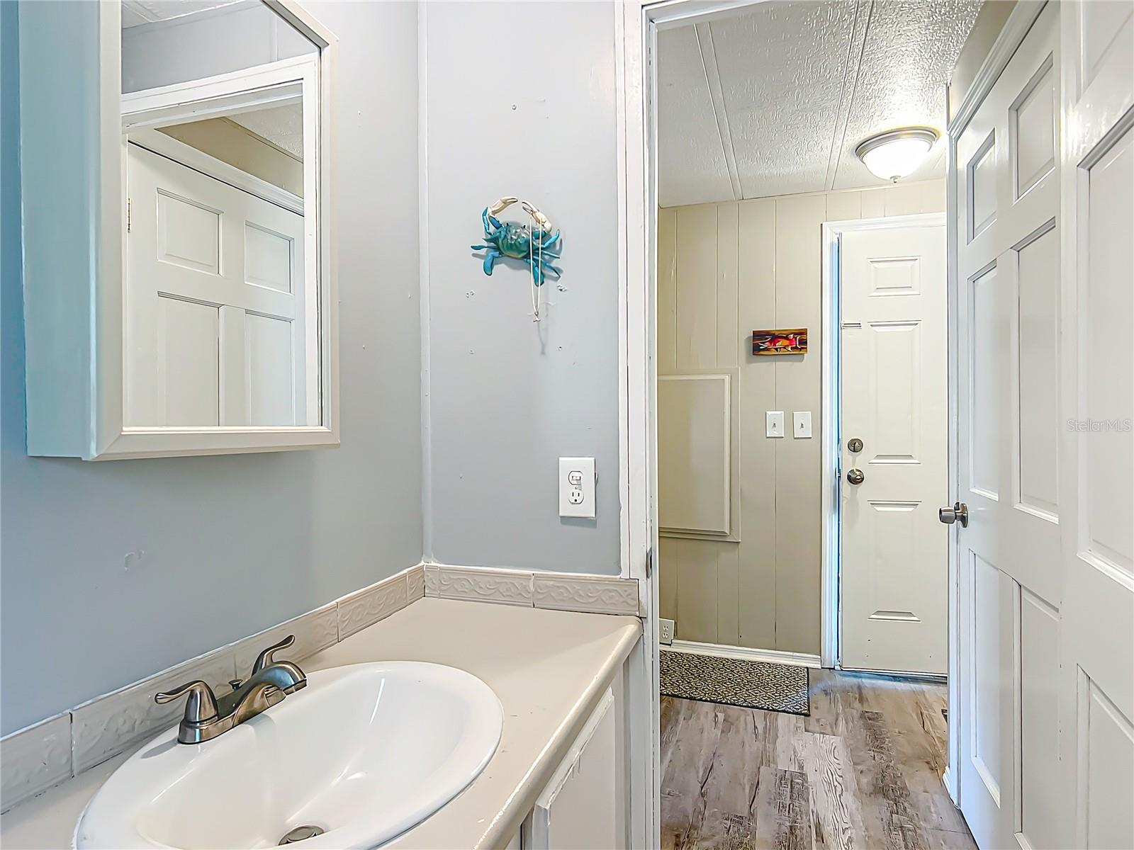 Image 17 of 34 For 7989 Longfellow Street