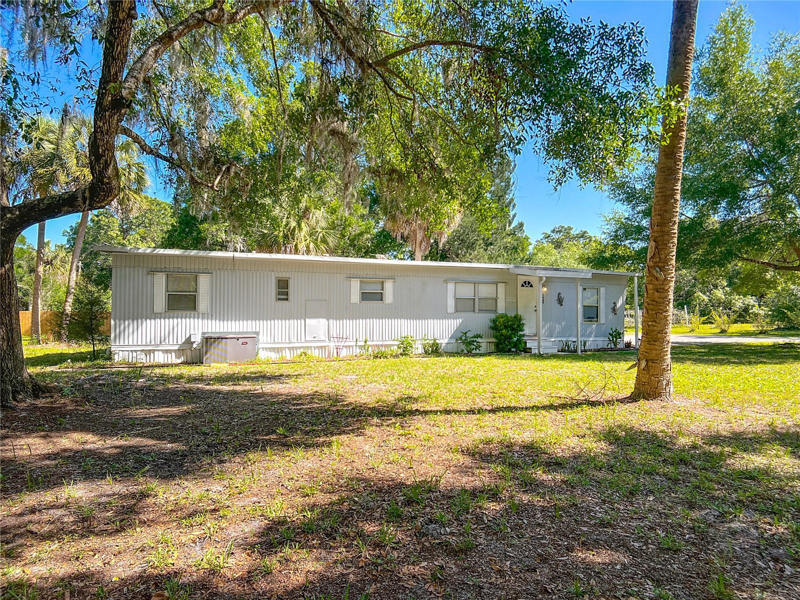 Image 2 of 34 For 7989 Longfellow Street