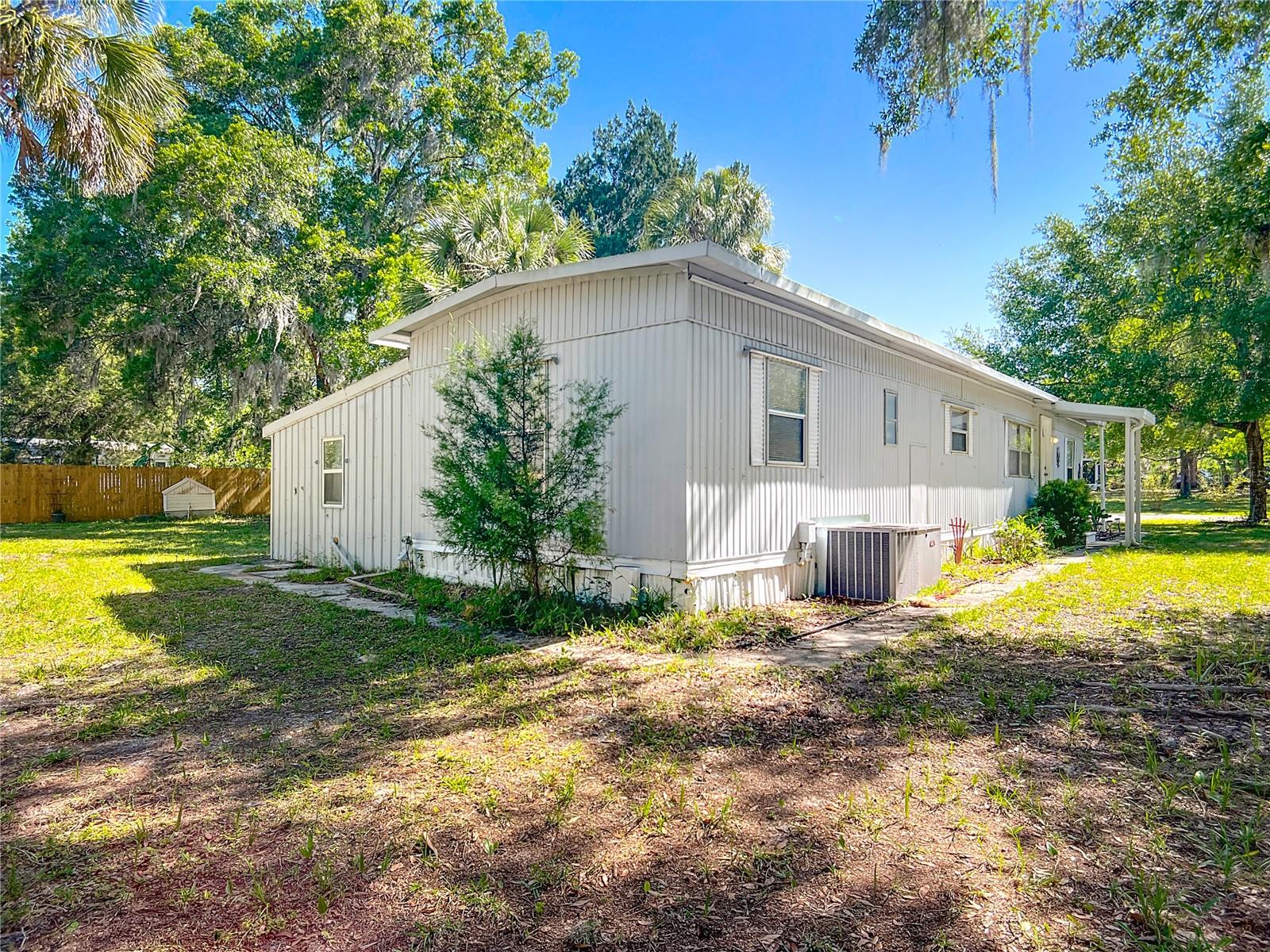 Image 33 of 34 For 7989 Longfellow Street