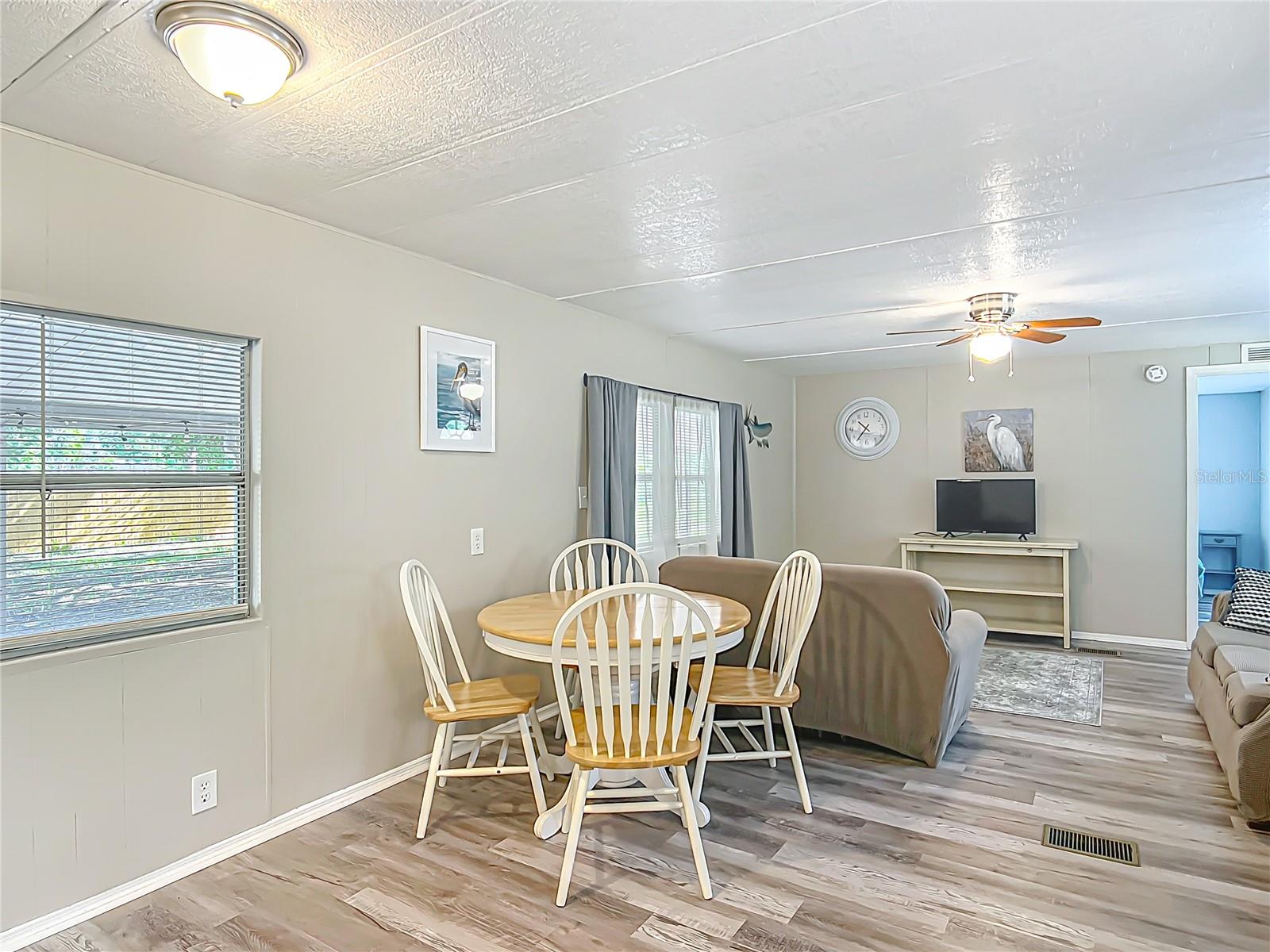 Image 8 of 34 For 7989 Longfellow Street