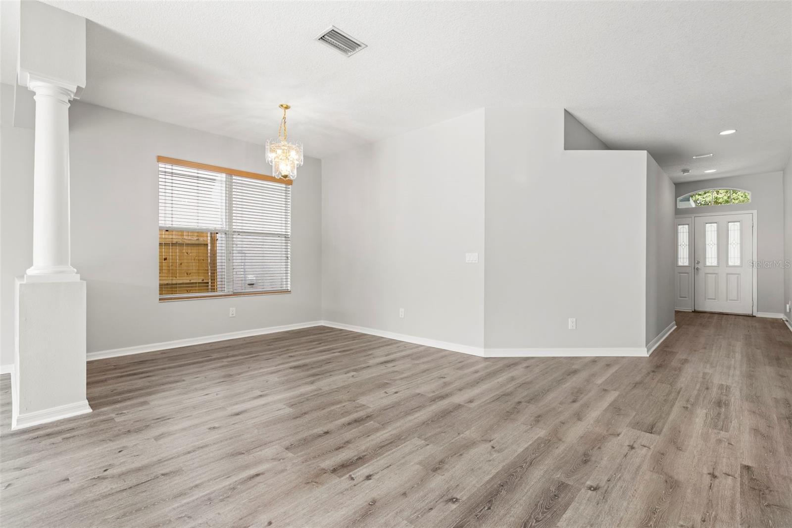 Image 6 of 34 For 9818 White Barn Way