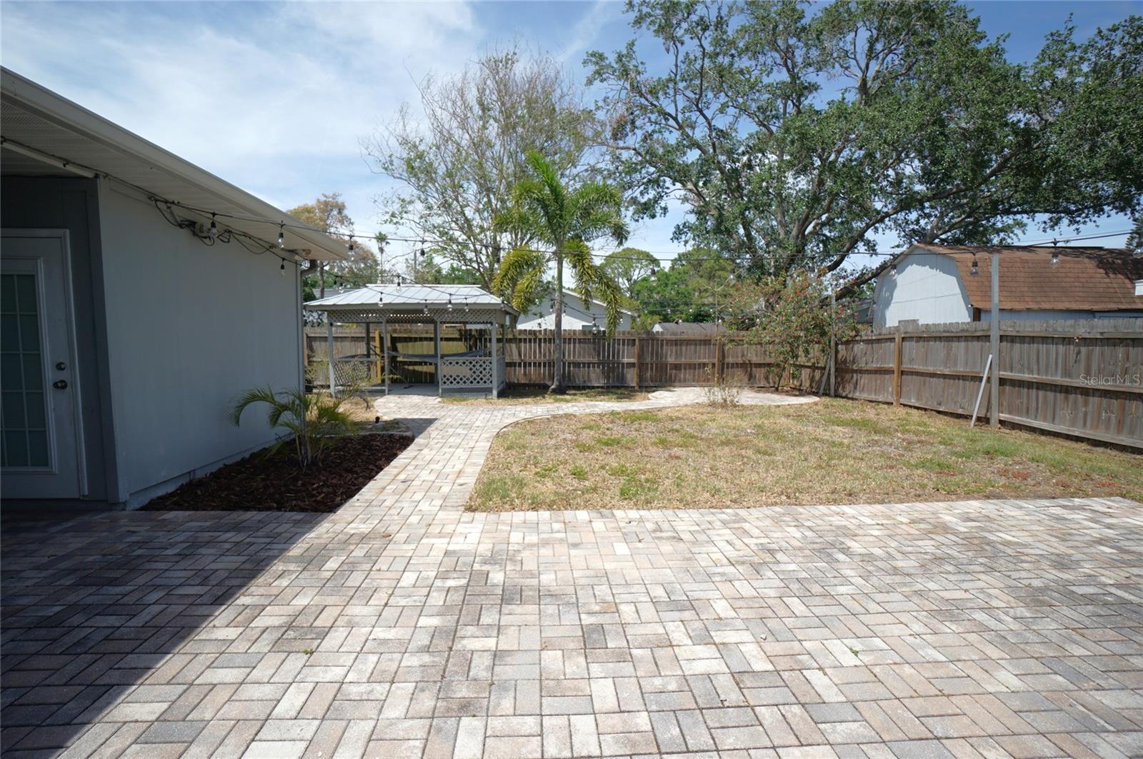 Image 12 of 18 For 4619 Bay Villa Avenue