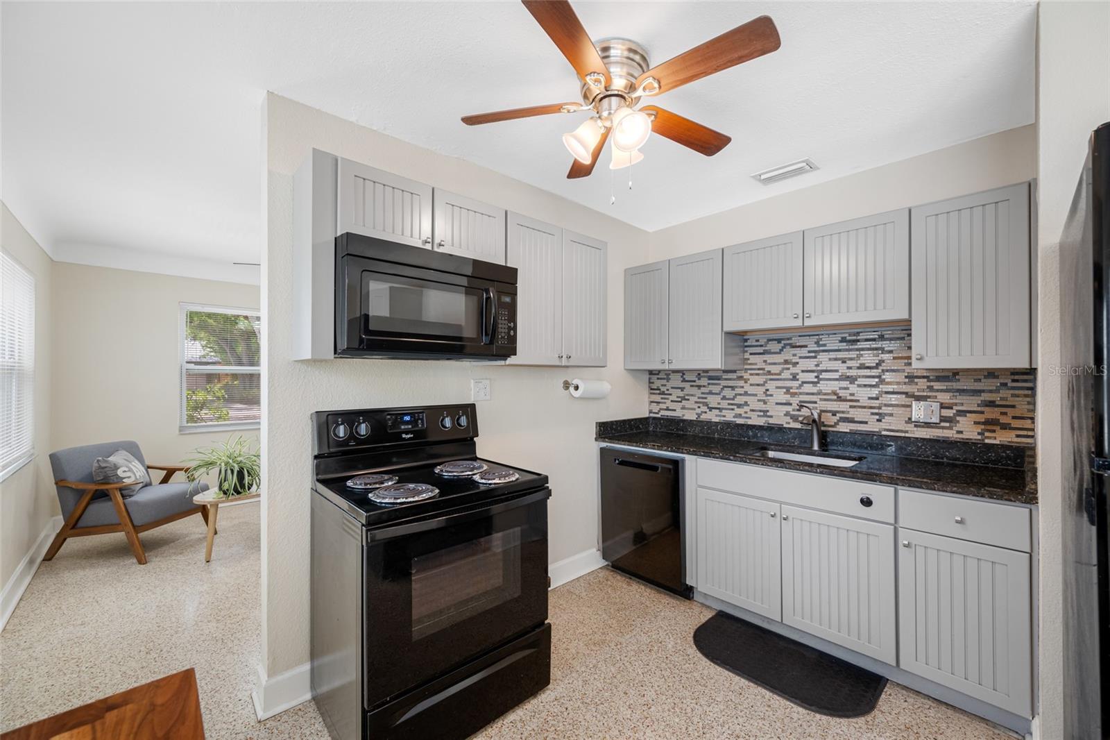 Image 12 of 48 For 1120 45th Street N