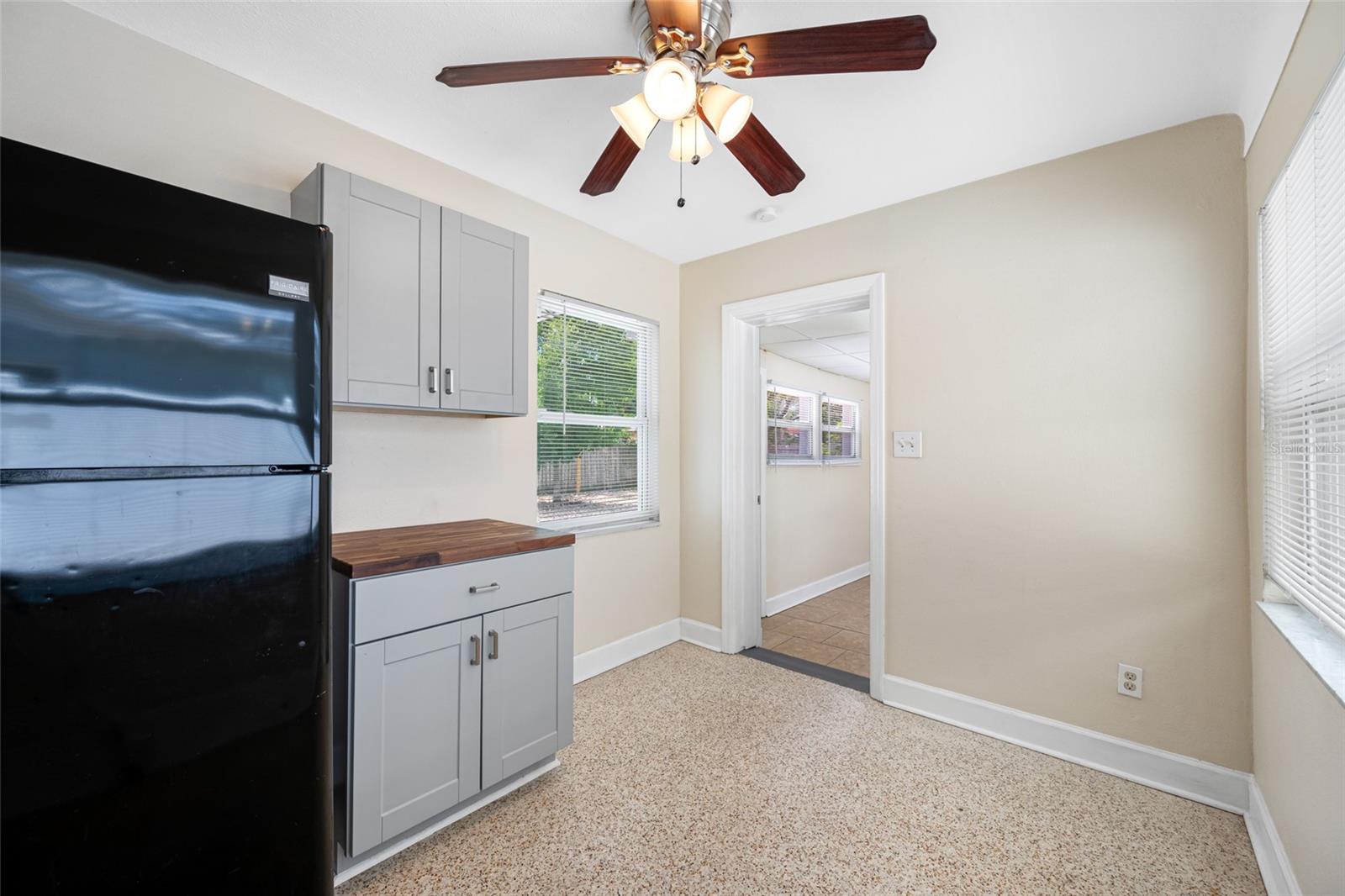 Image 14 of 48 For 1120 45th Street N