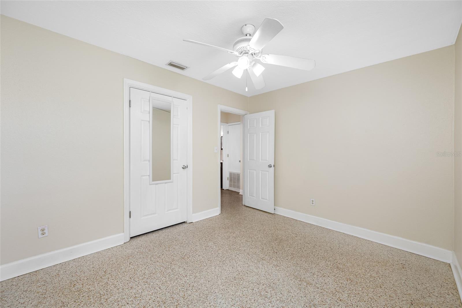 Image 26 of 48 For 1120 45th Street N