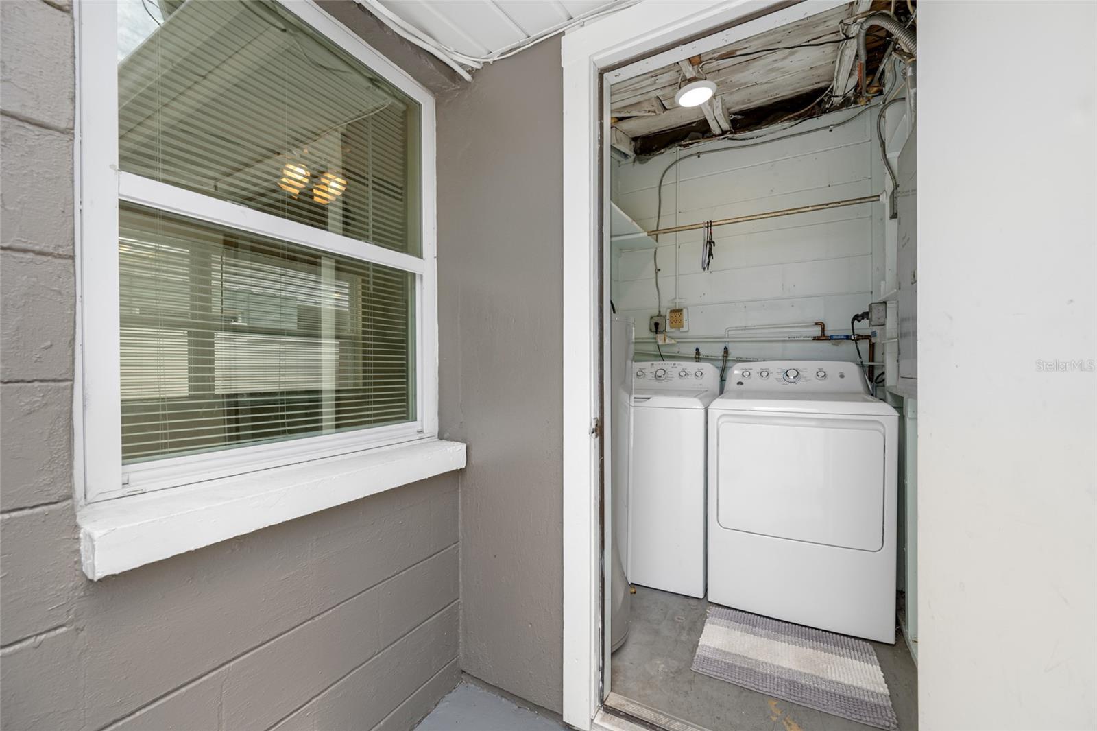 Image 33 of 48 For 1120 45th Street N