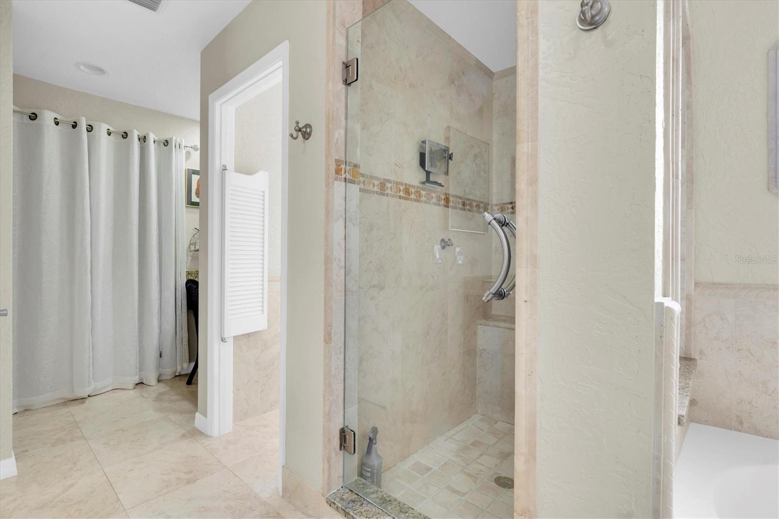 Image 35 of 62 For 633 Soundview Drive