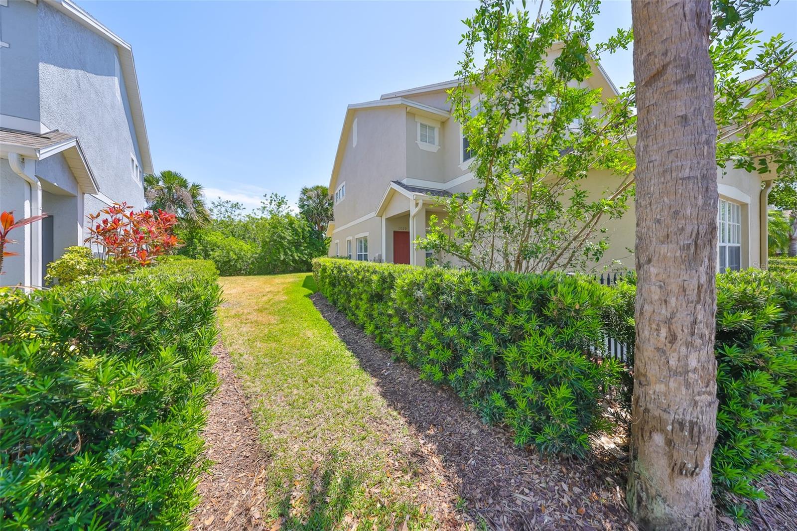 Image 5 of 44 For 11029 Winter Crest Dr Drive
