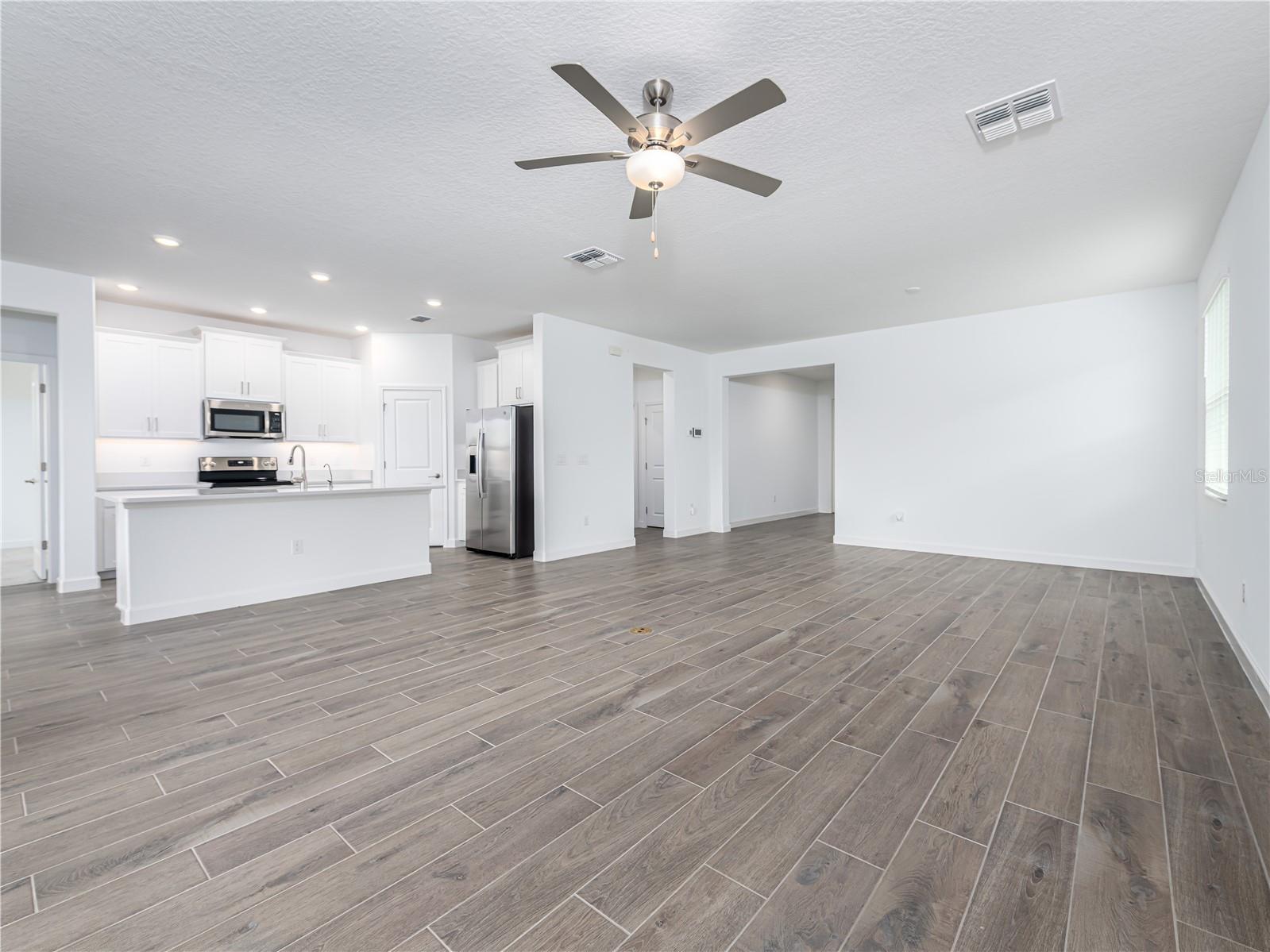 Image 11 of 58 For 10446 Tupper Cay Drive