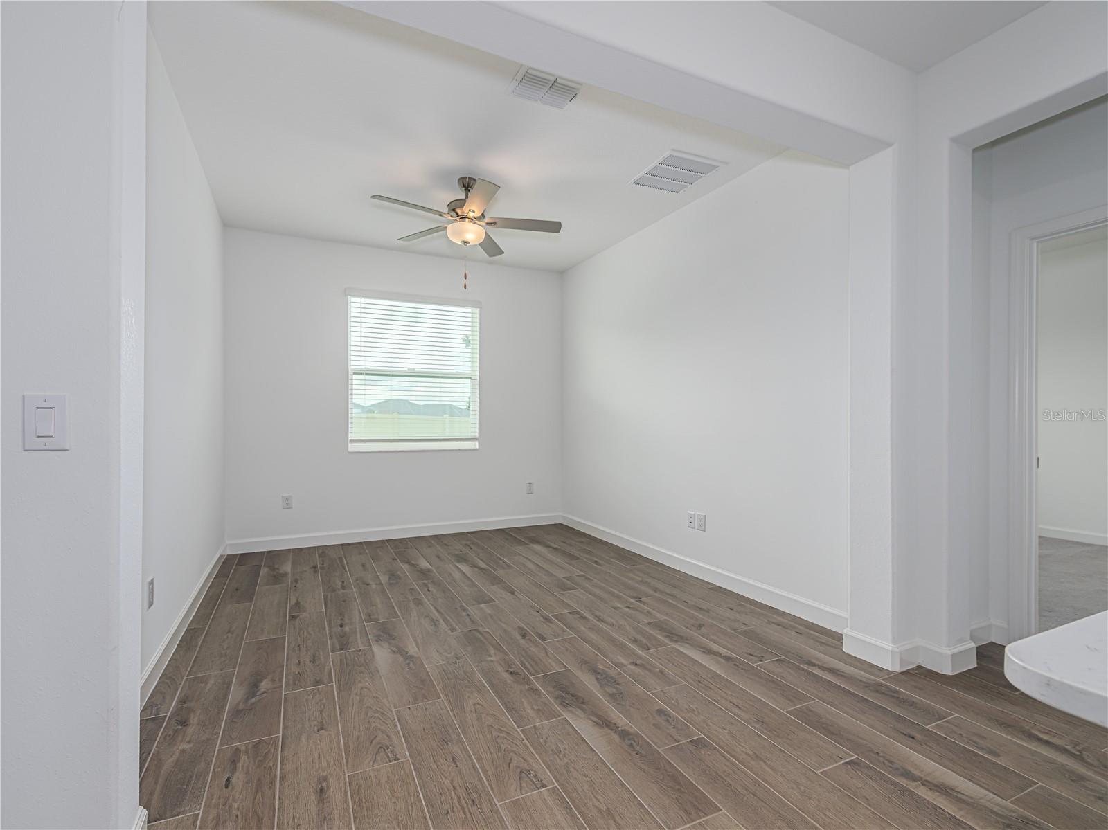 Image 17 of 58 For 10446 Tupper Cay Drive