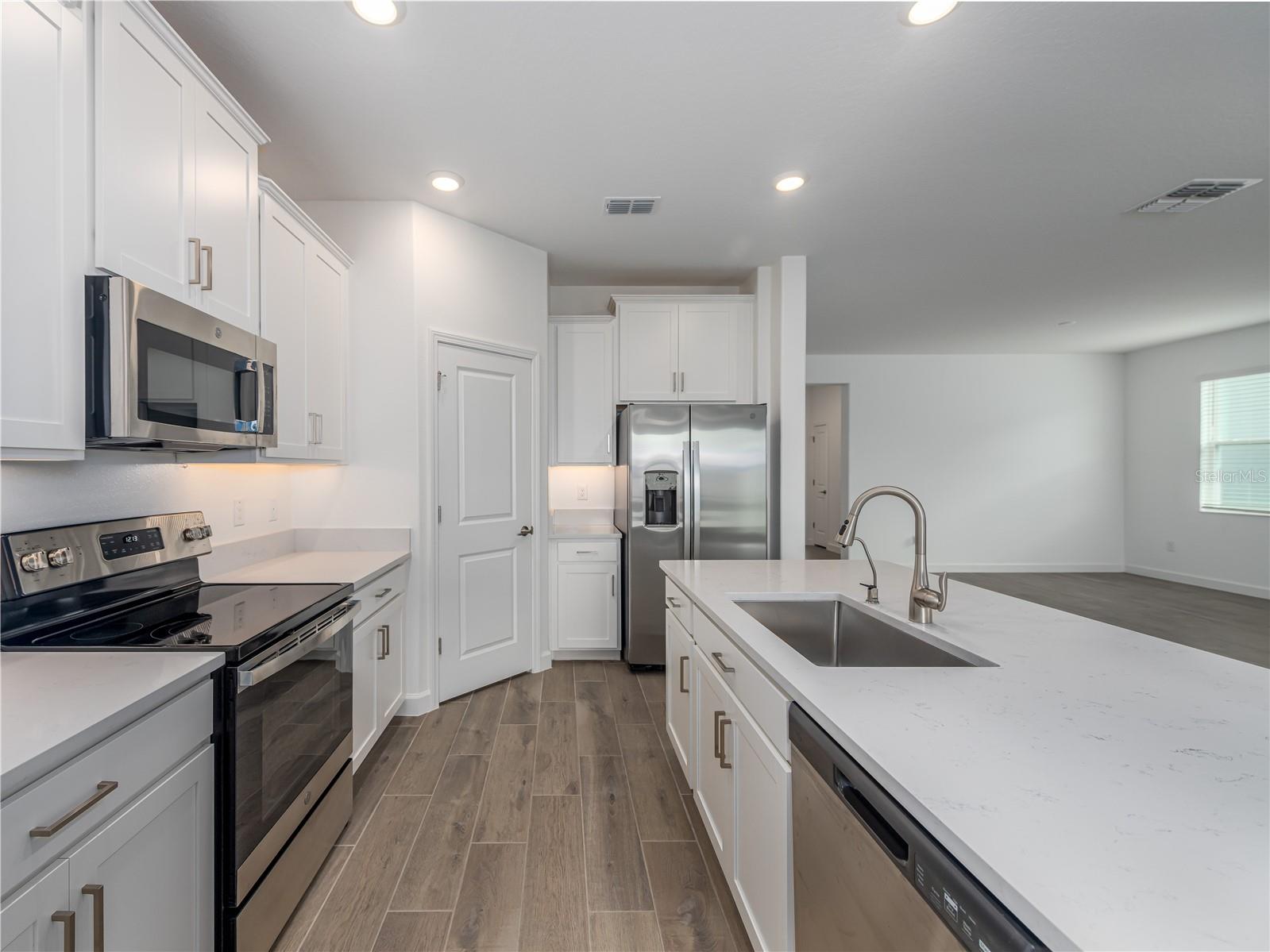 Image 2 of 58 For 10446 Tupper Cay Drive