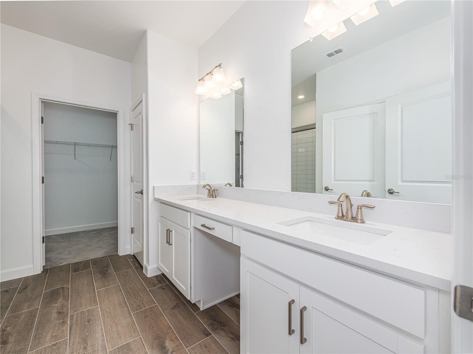 Image 21 of 58 For 10446 Tupper Cay Drive