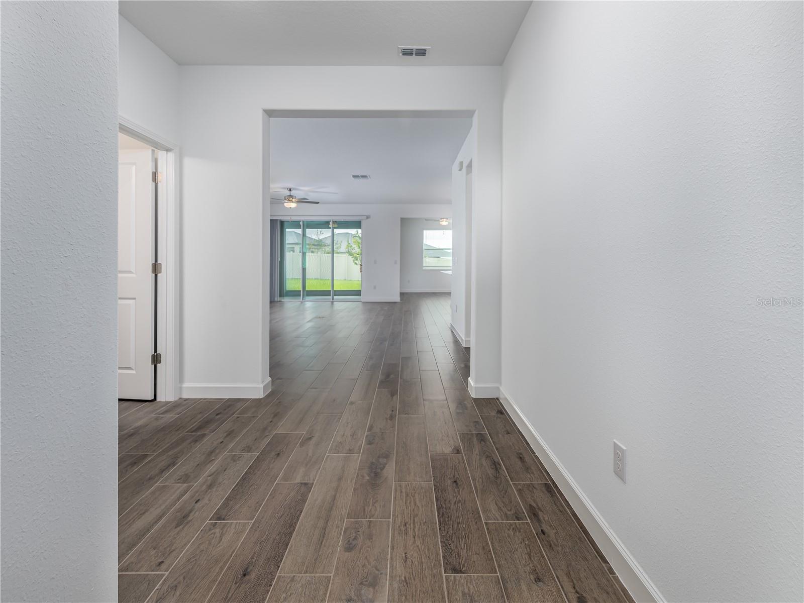 Image 8 of 58 For 10446 Tupper Cay Drive