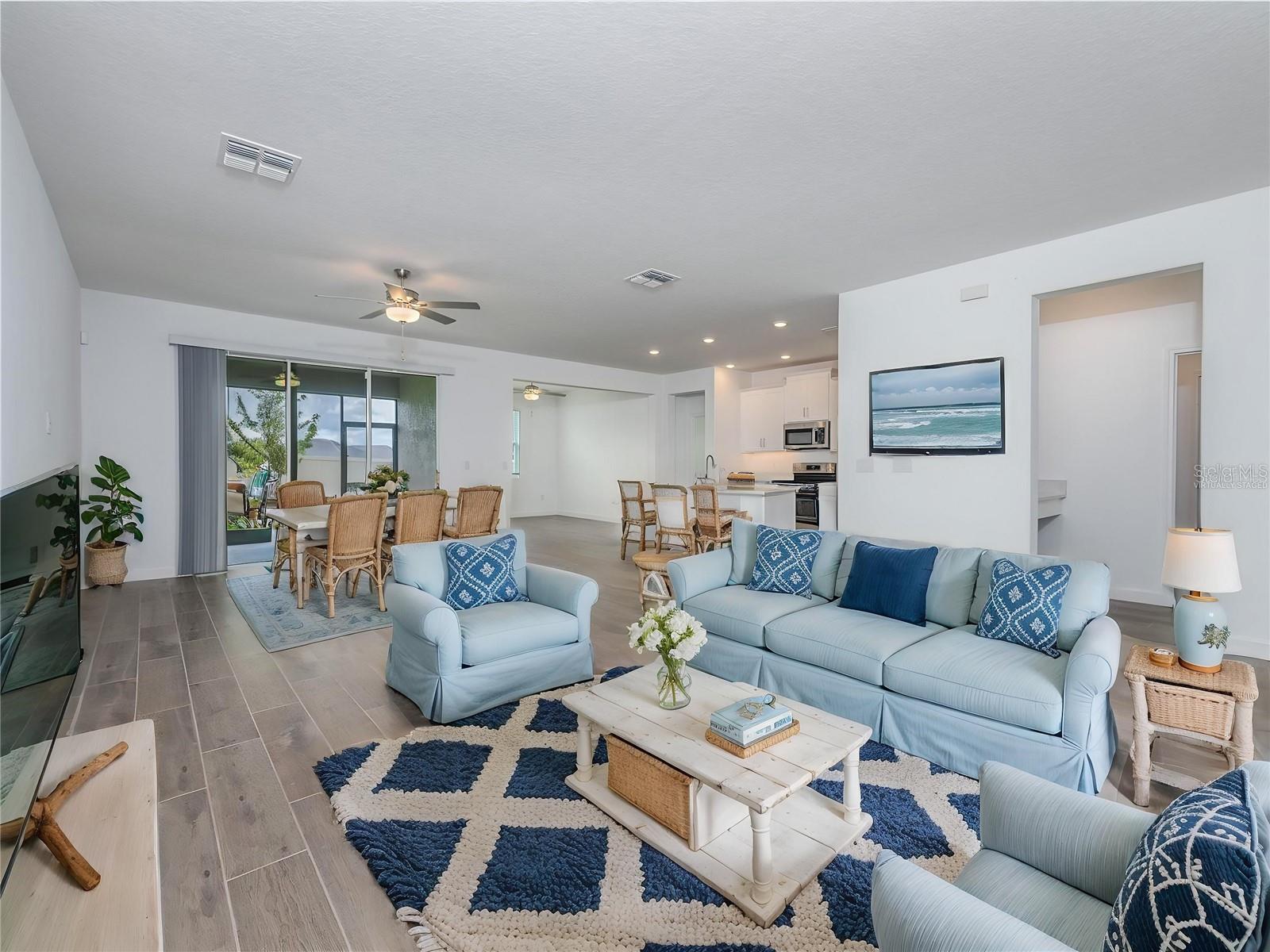 Image 9 of 58 For 10446 Tupper Cay Drive