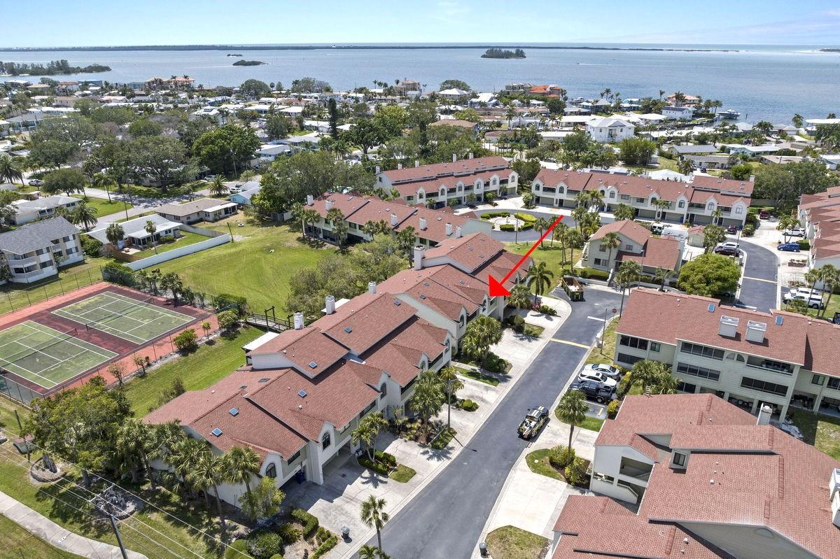 Image 38 of 70 For 621 Duchess Boulevard