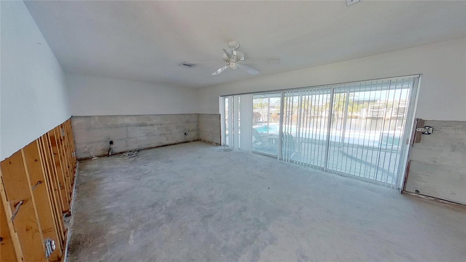 Image 34 of 55 For 1311 Sea Gull Drive S