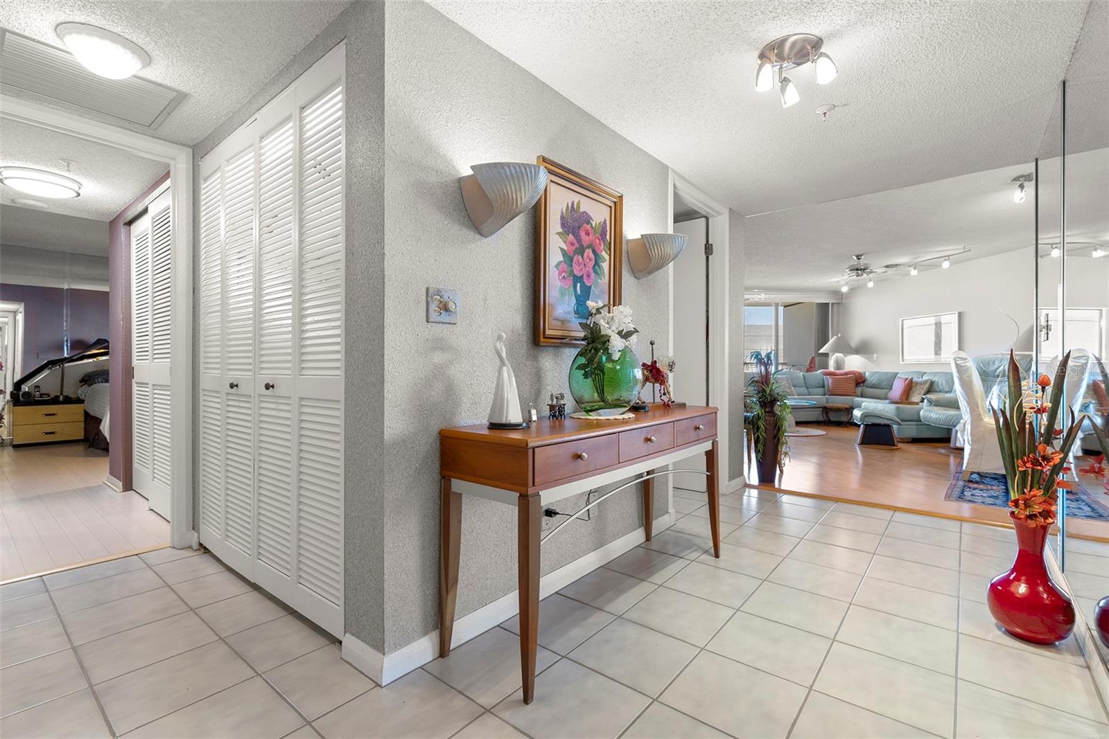 Image 23 of 49 For 5940 Pelican Bay Plaza S 1204