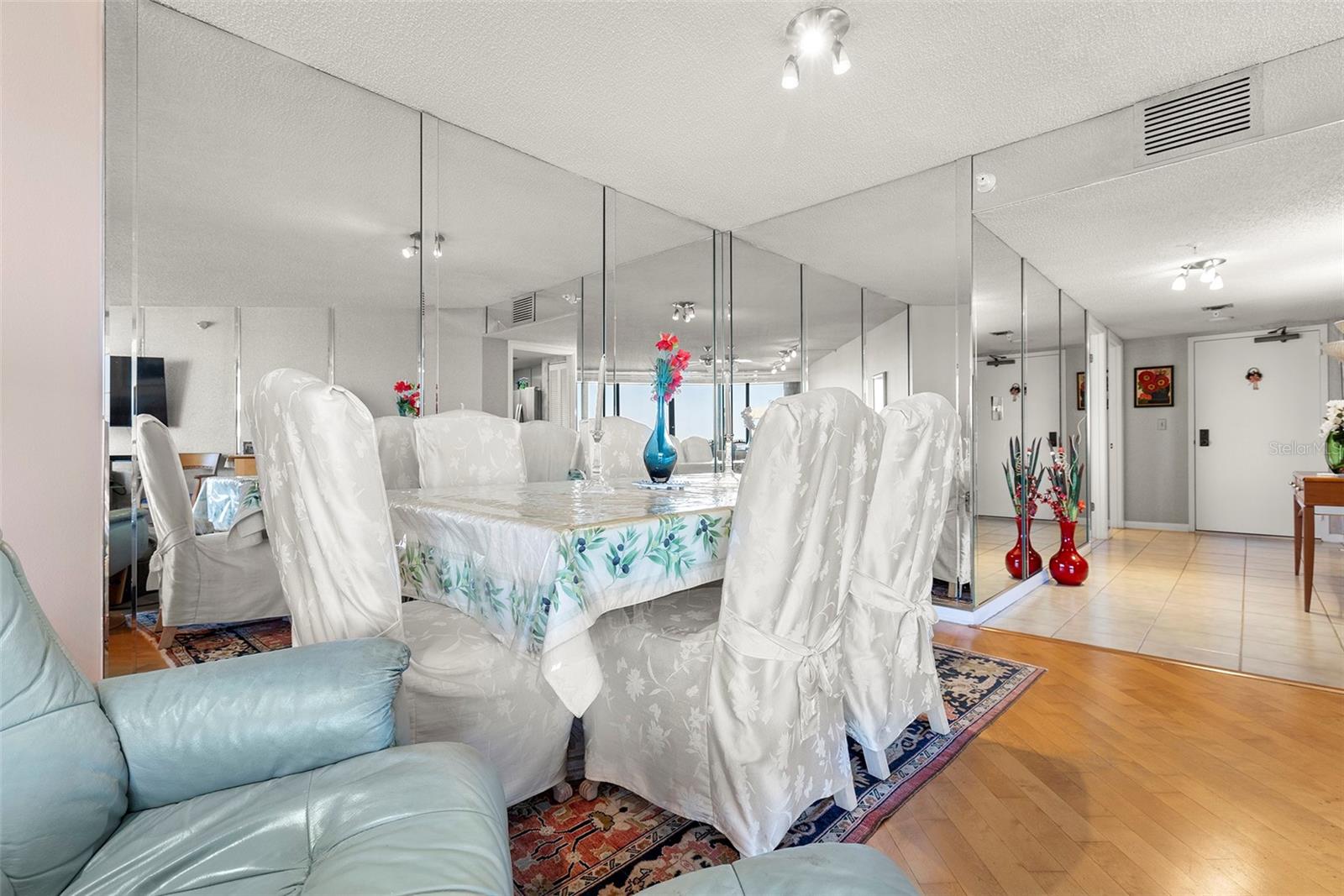 Image 33 of 49 For 5940 Pelican Bay Plaza S 1204