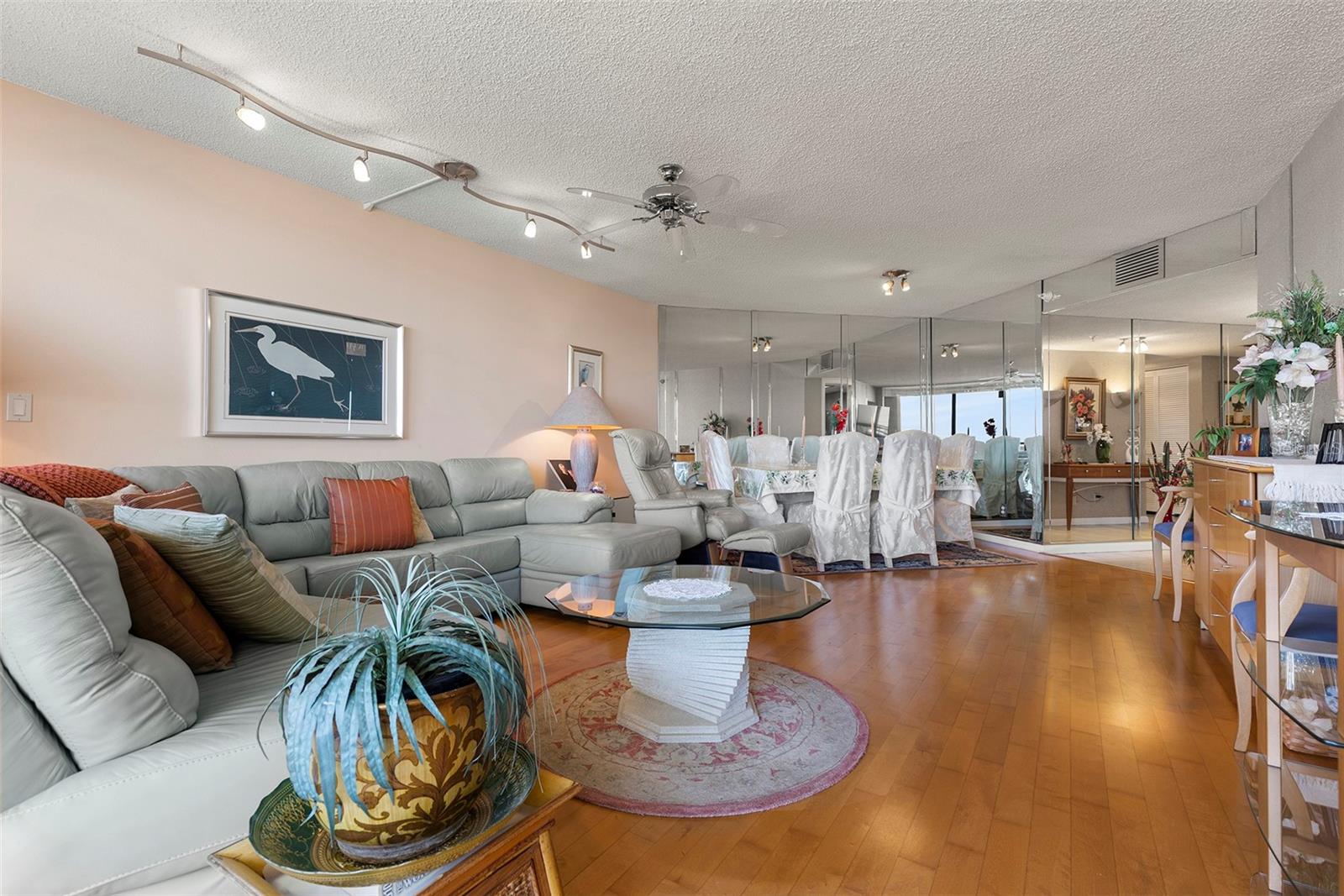 Image 34 of 49 For 5940 Pelican Bay Plaza S 1204