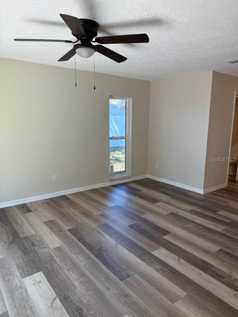 Image 7 of 15 For 4212 Pasadena Circle