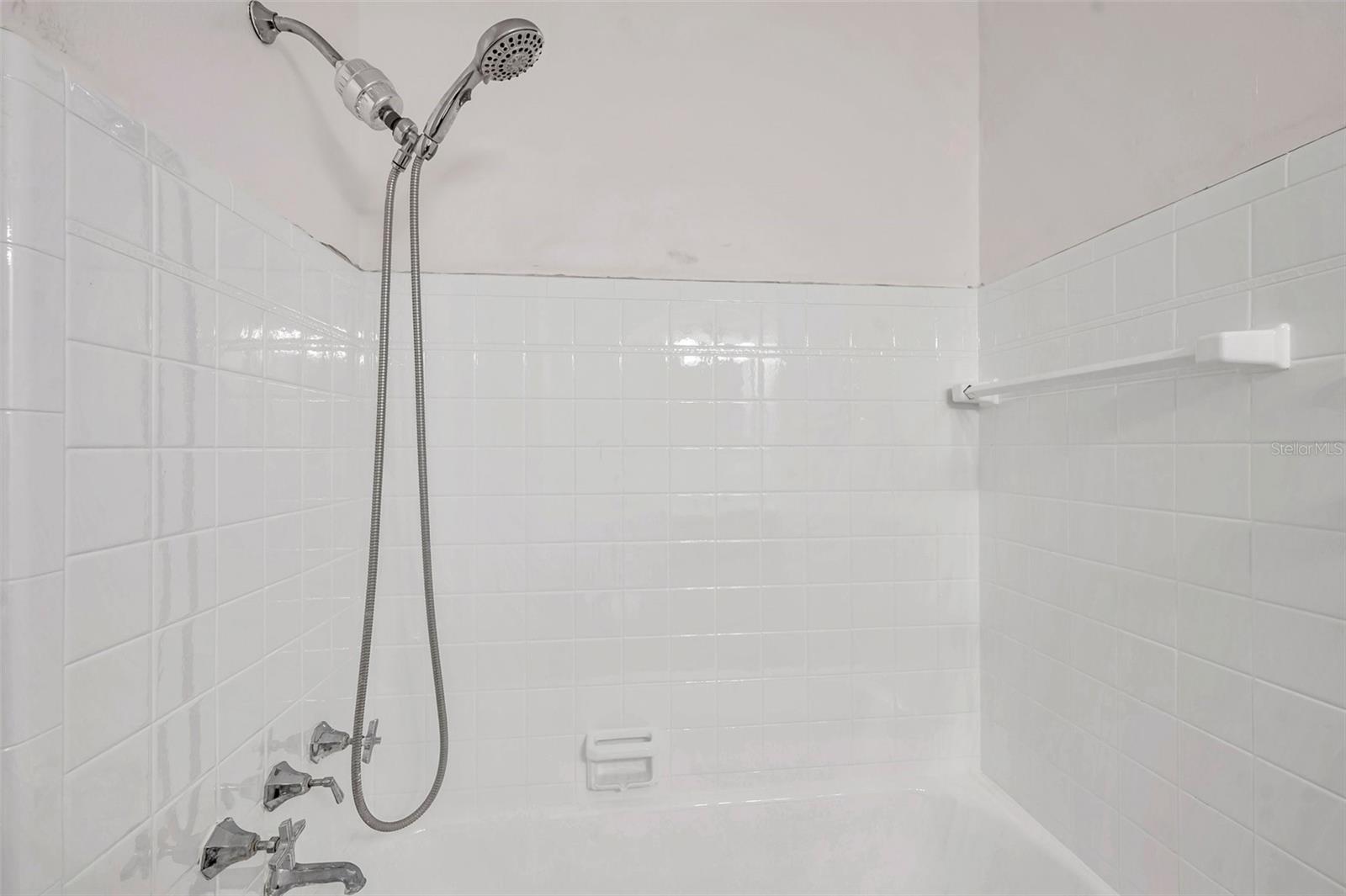Image 26 of 40 For 1069 21st Avenue N