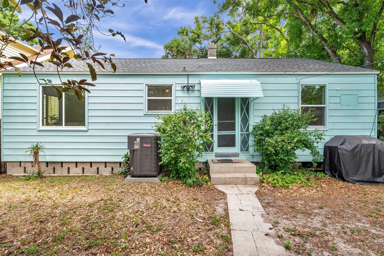 Image 29 of 40 For 1069 21st Avenue N