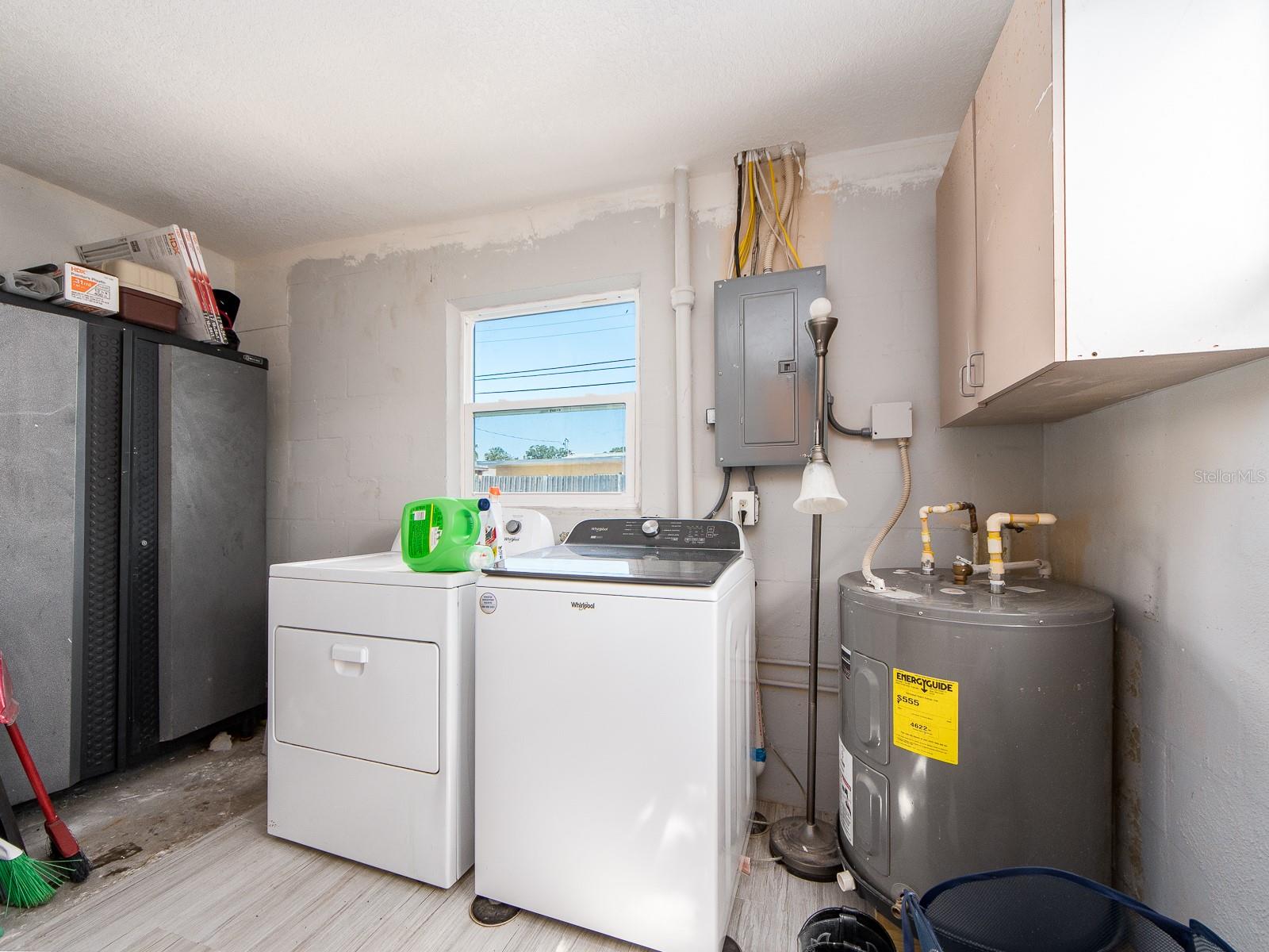 Image 10 of 19 For 11397 122nd Avenue