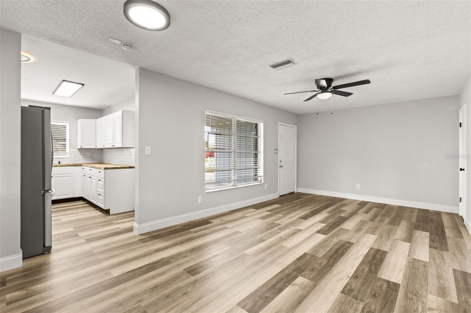 Image 6 of 23 For 1807 Marvy Avenue