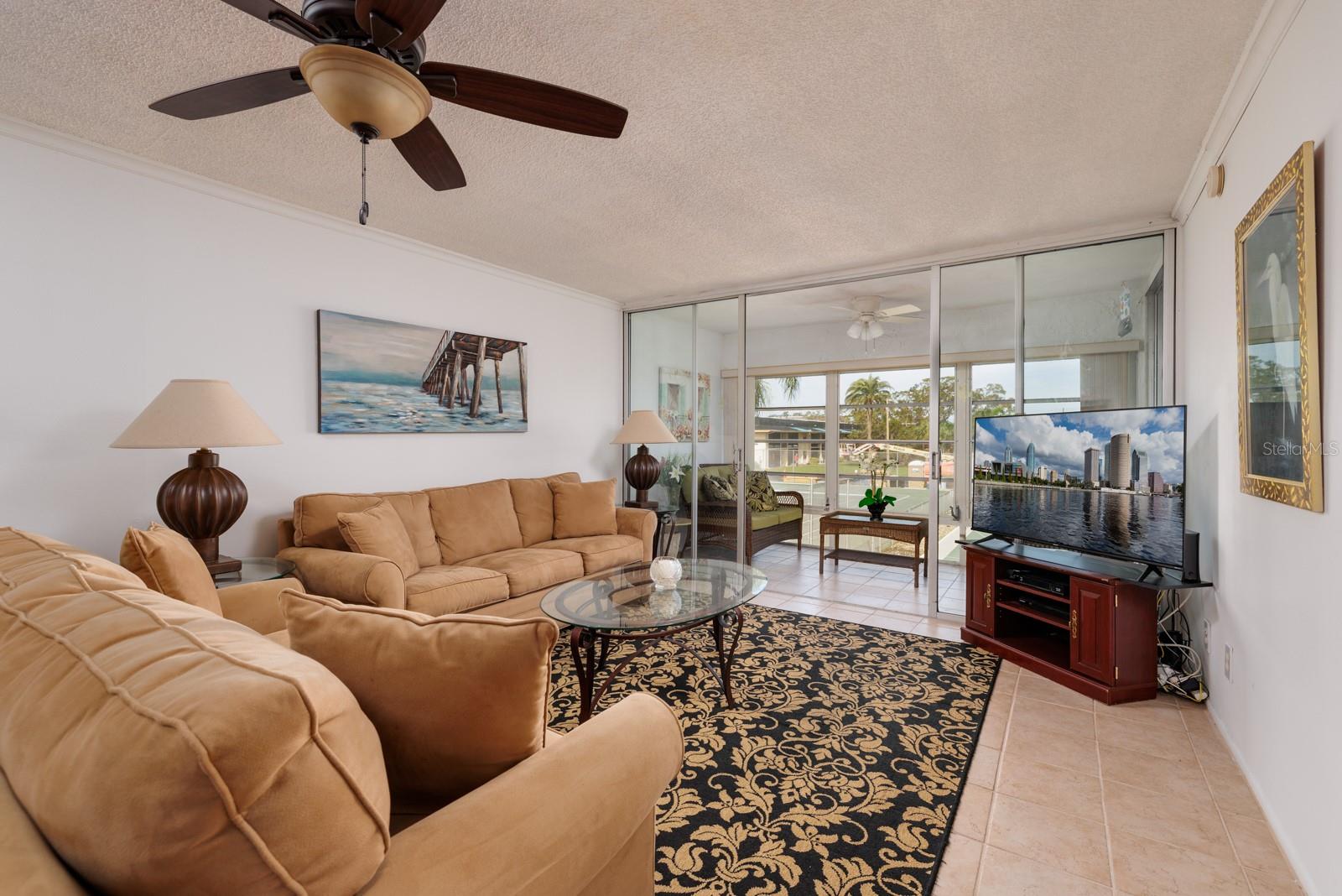 Image 12 of 34 For 12300 Vonn Road 9205