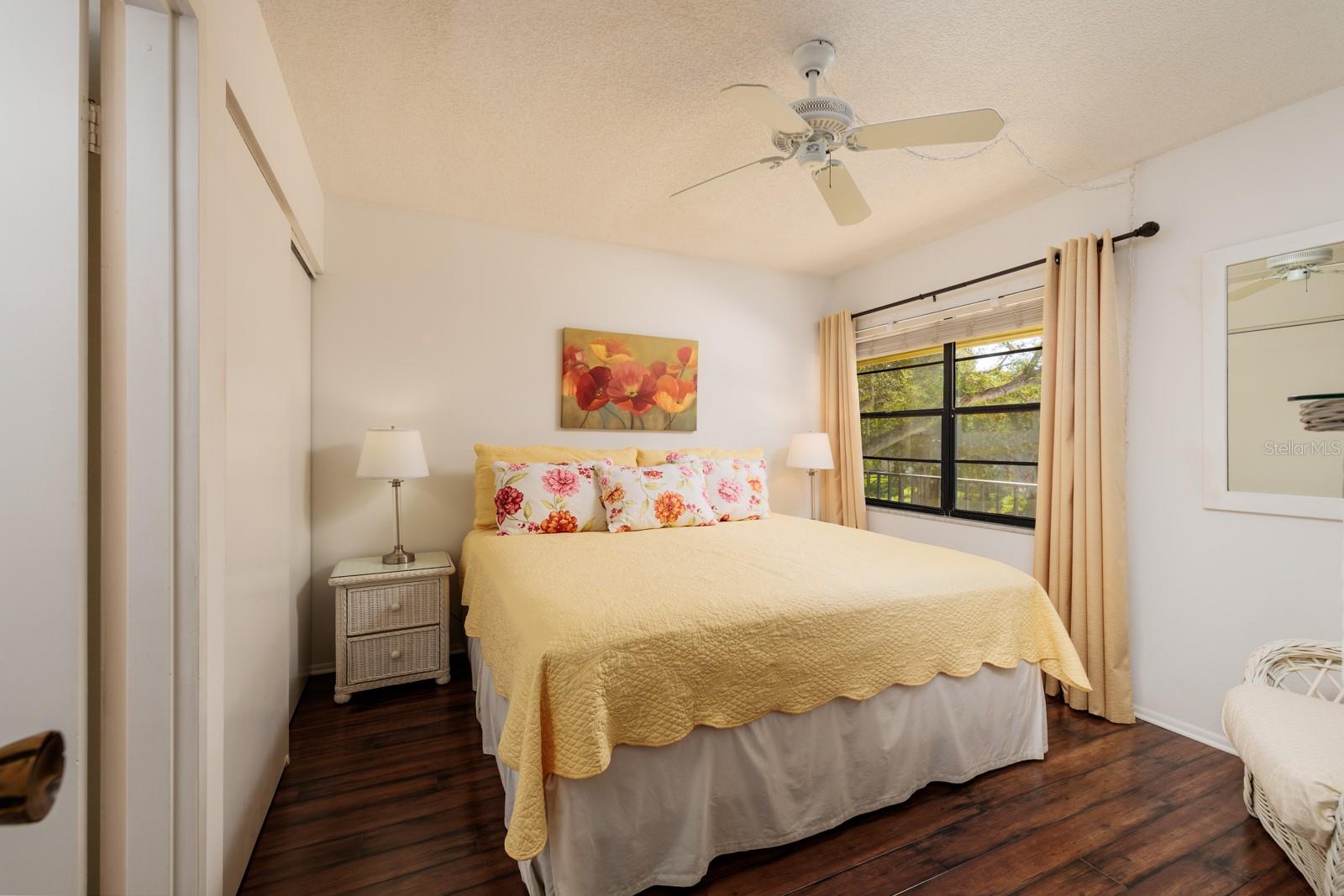 Image 21 of 34 For 12300 Vonn Road 9205