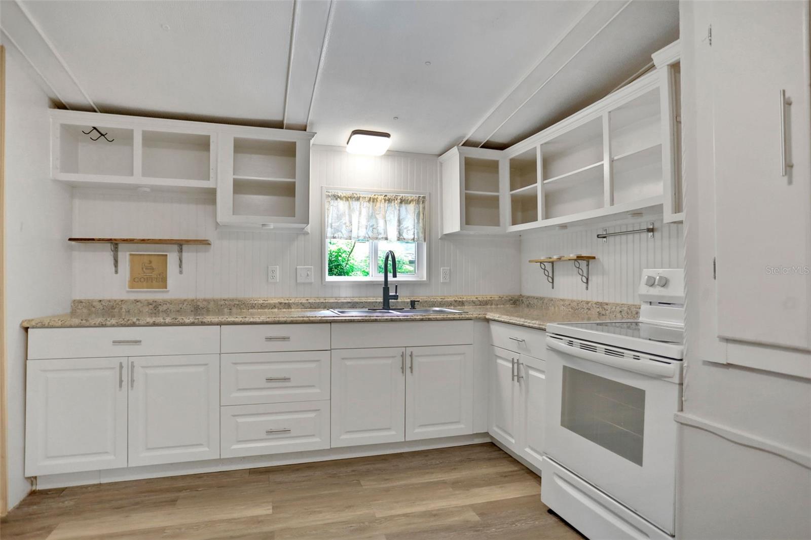 Image 21 of 33 For 9132 Mango Street
