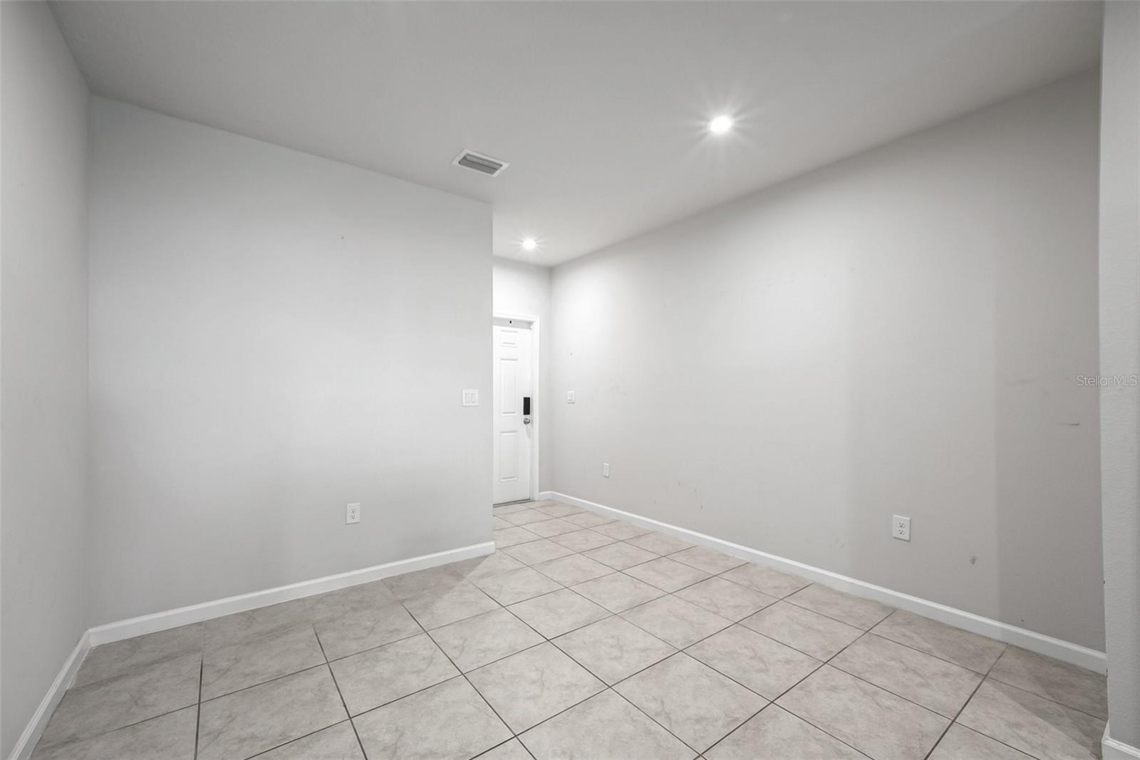 Image 4 of 26 For 12309 Grizzly Lane
