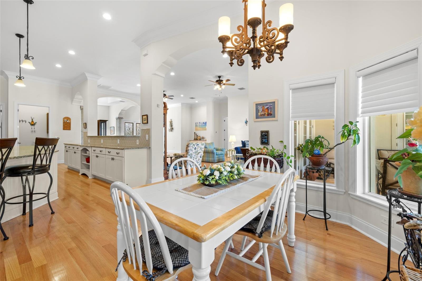 Image 14 of 89 For 2613 Dundee Street
