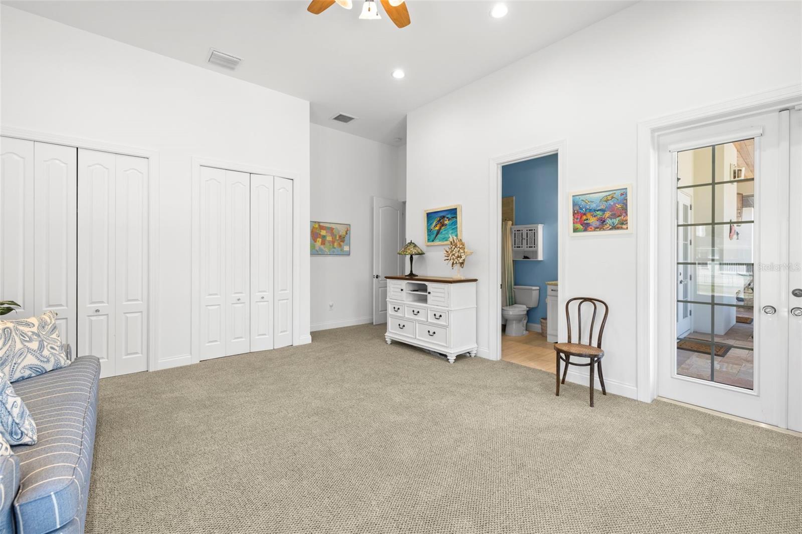 Image 29 of 89 For 2613 Dundee Street