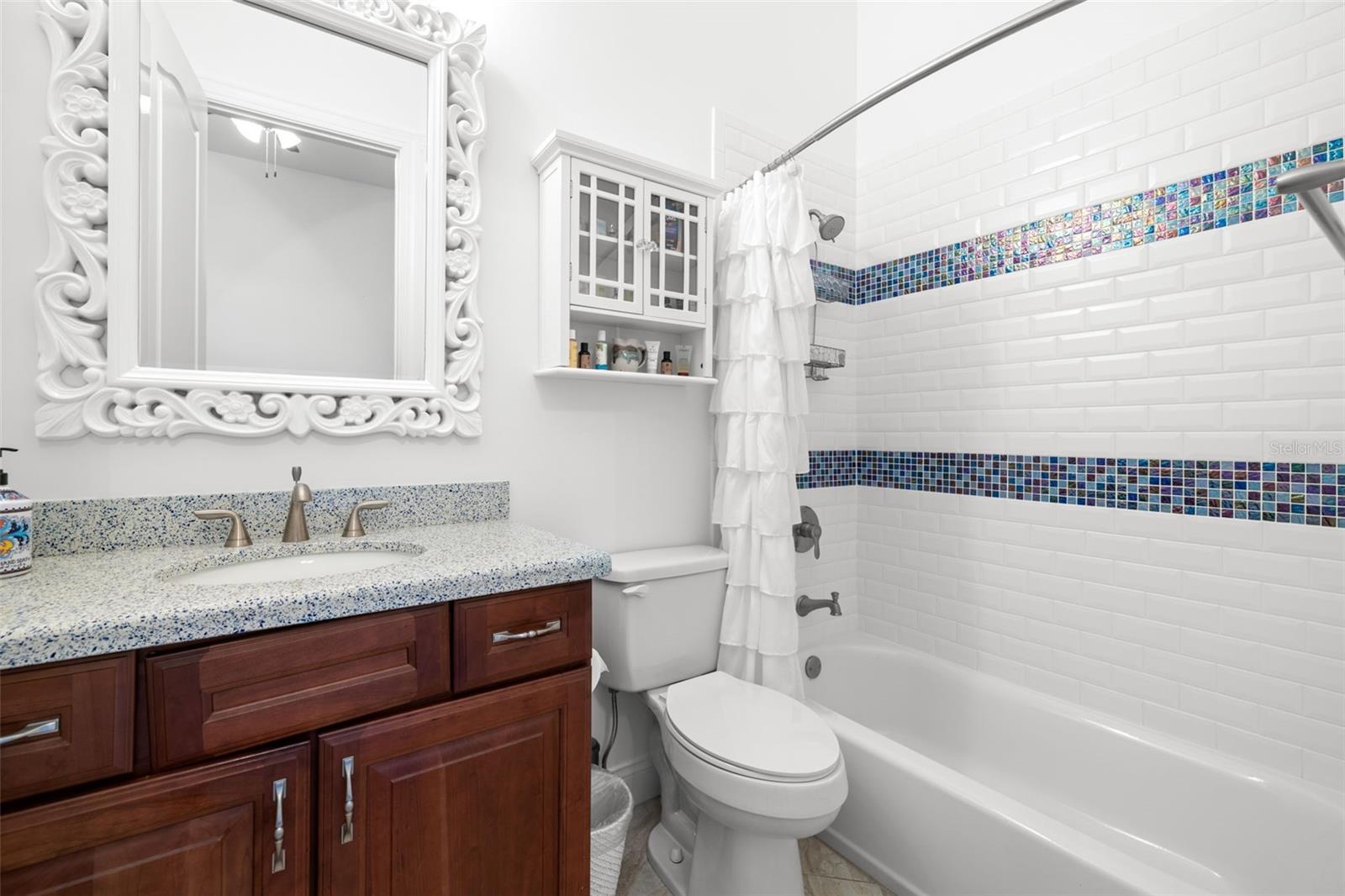 Image 37 of 89 For 2613 Dundee Street