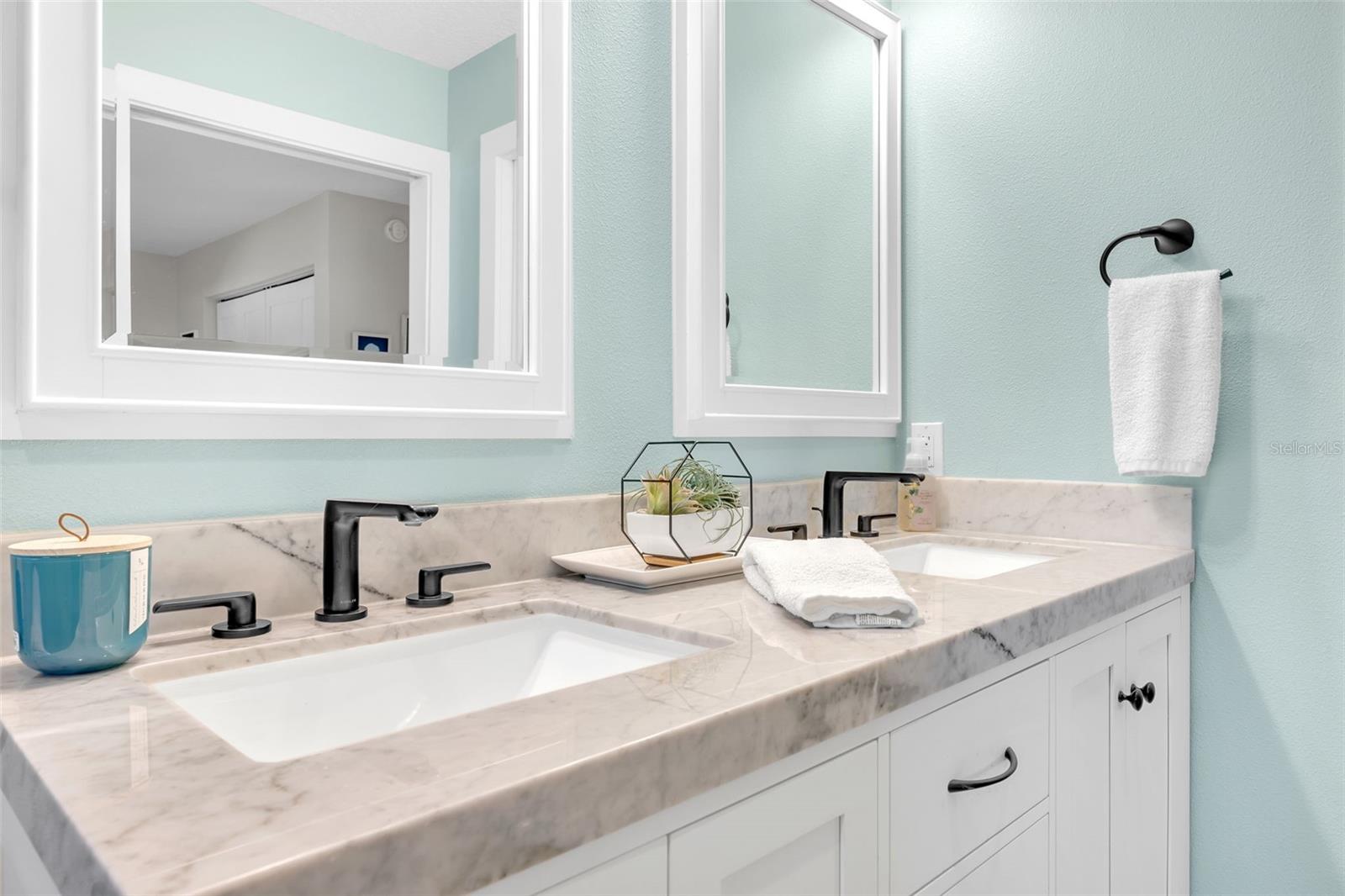Image 44 of 78 For 1015 Spindle Palm Way
