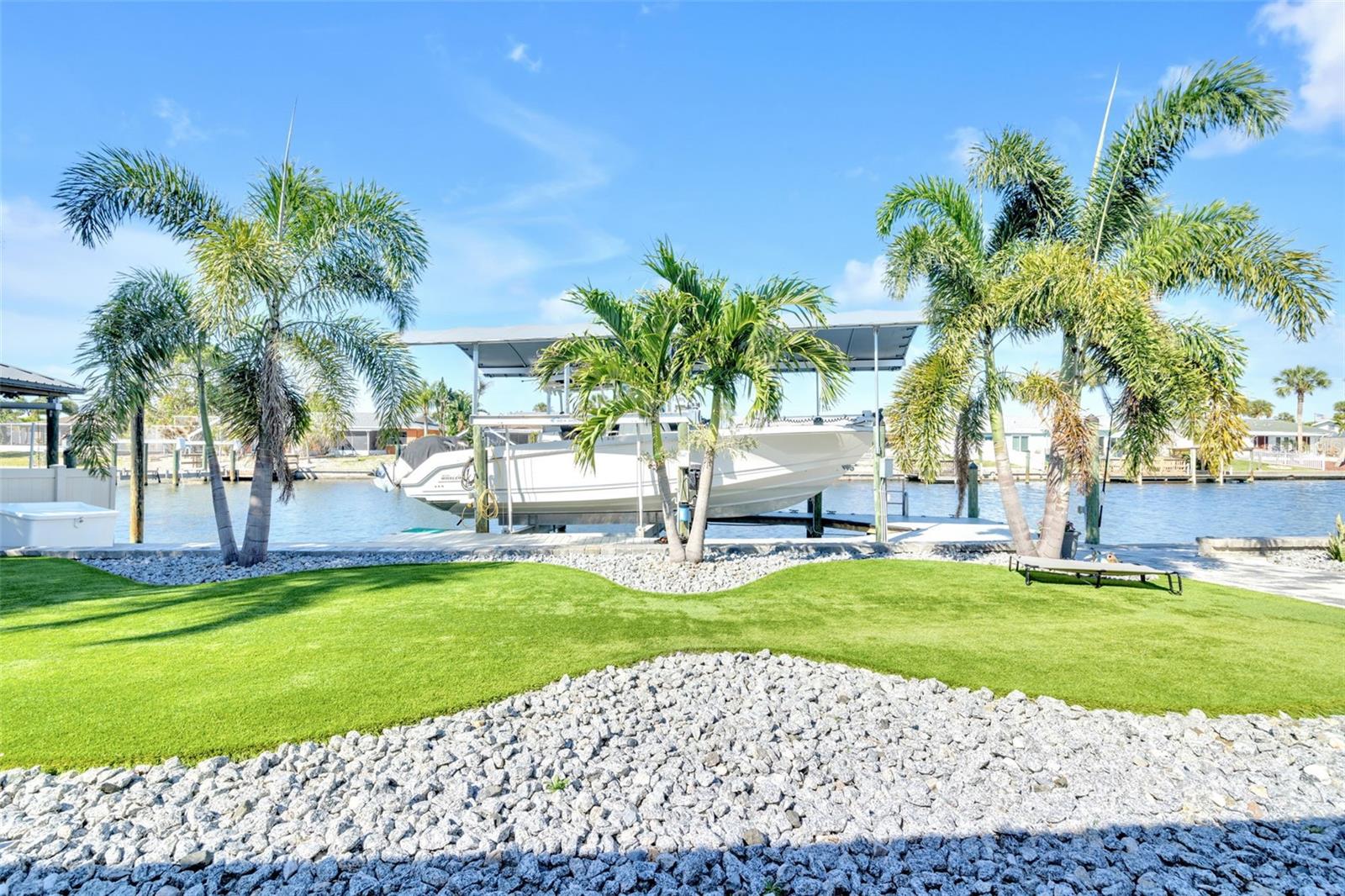 Image 56 of 78 For 1015 Spindle Palm Way