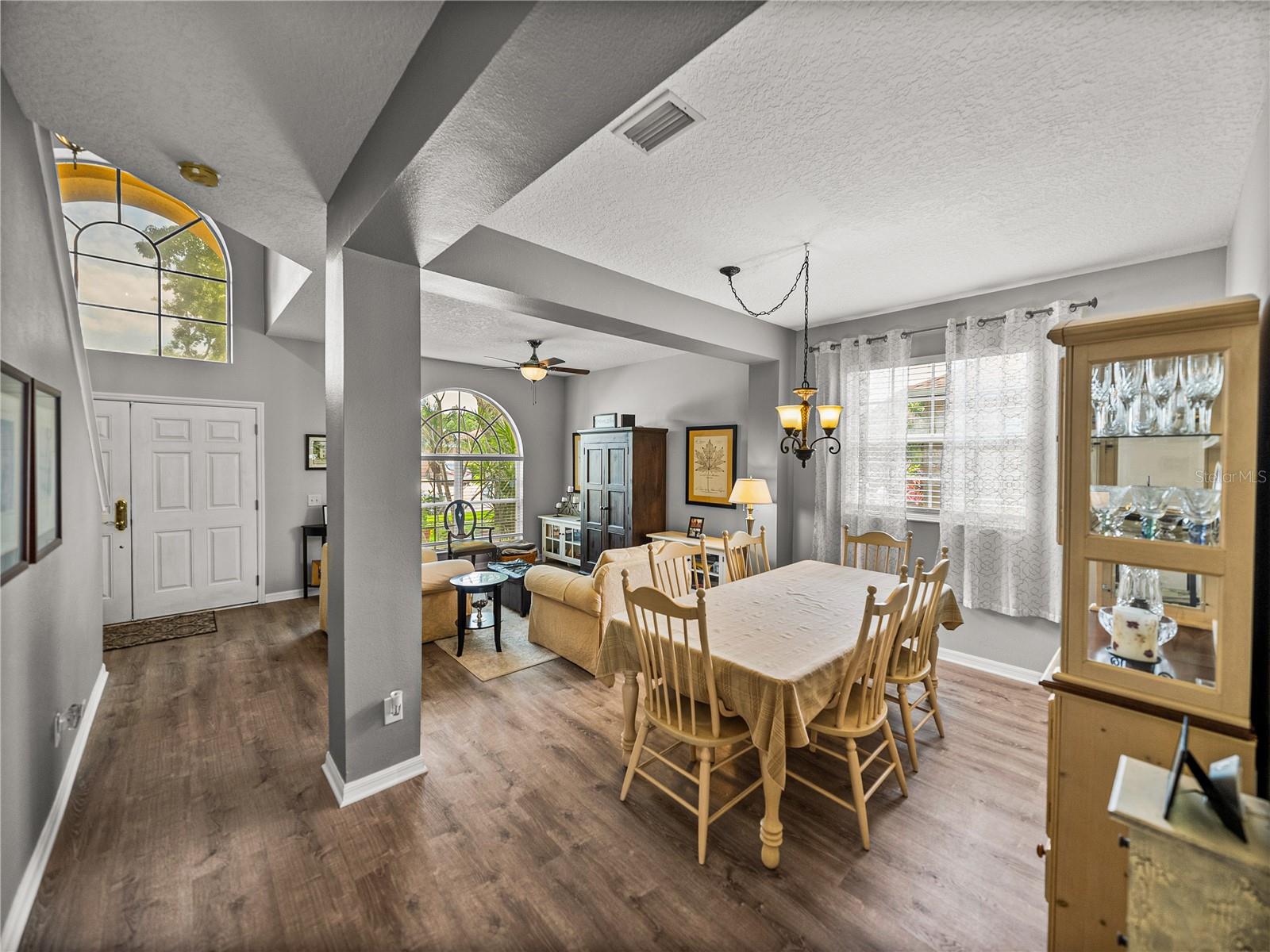 Image 13 of 79 For 27231 Liriope Court