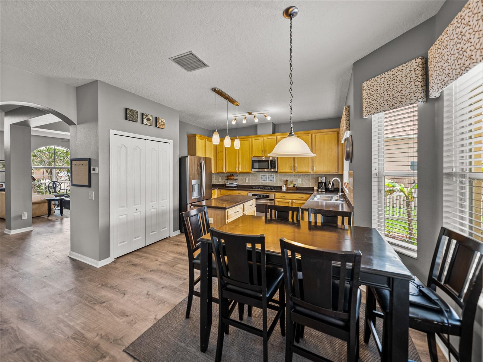 Image 26 of 79 For 27231 Liriope Court