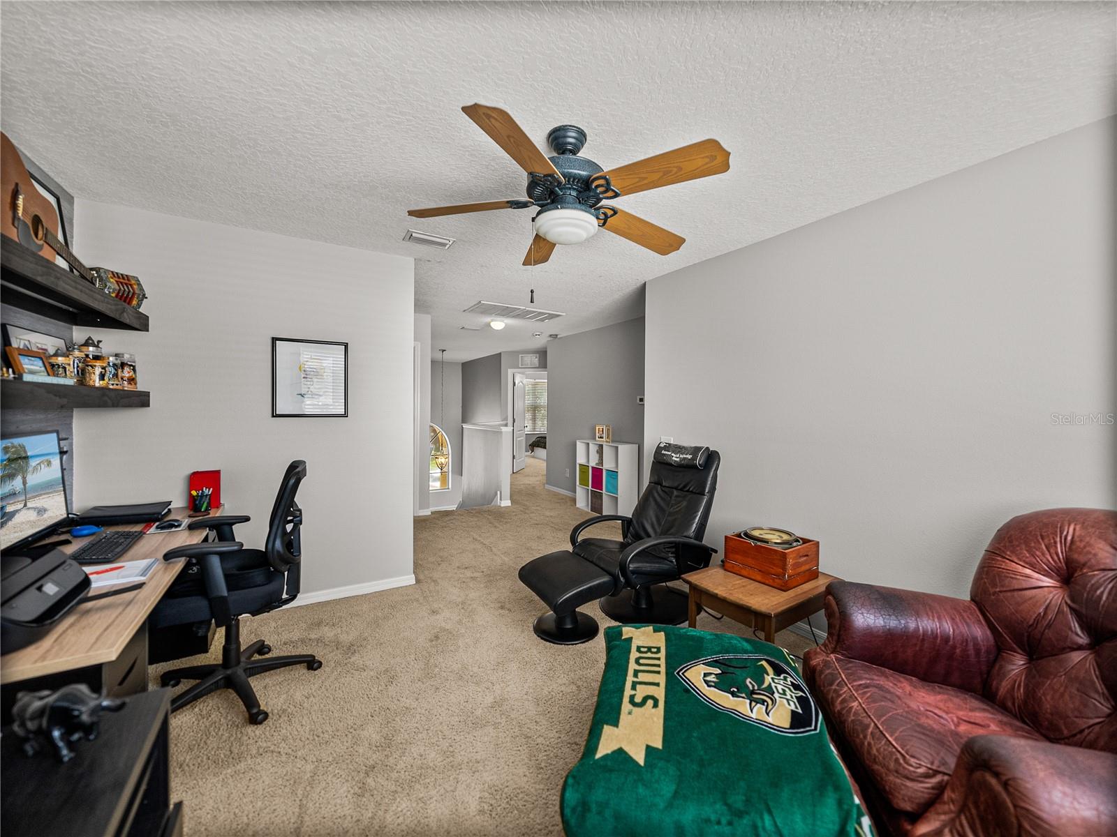 Image 34 of 79 For 27231 Liriope Court